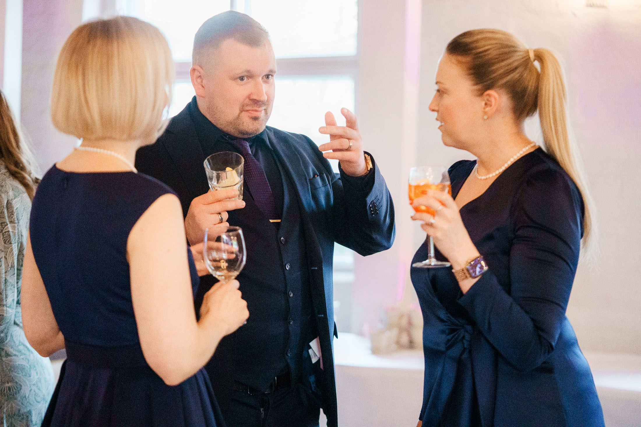 L&J, Pyhän Laurin kirkko/wanha Bäckby