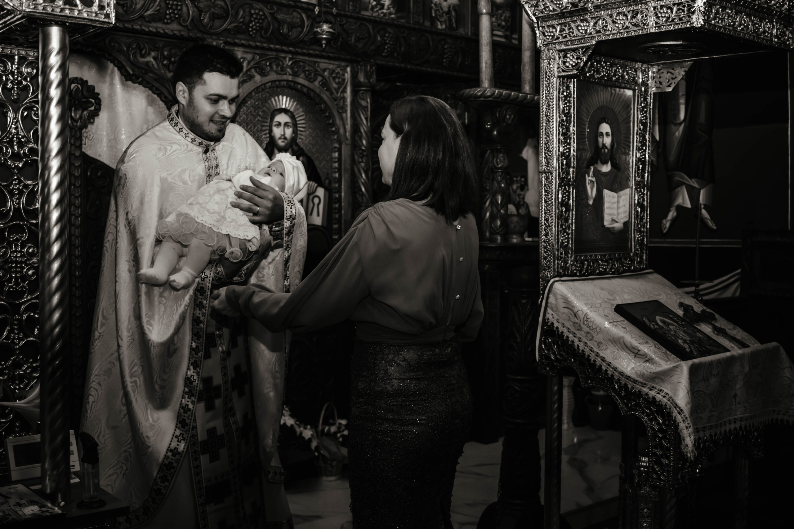 Irina. Fotograf si videograf — evenimente si studio