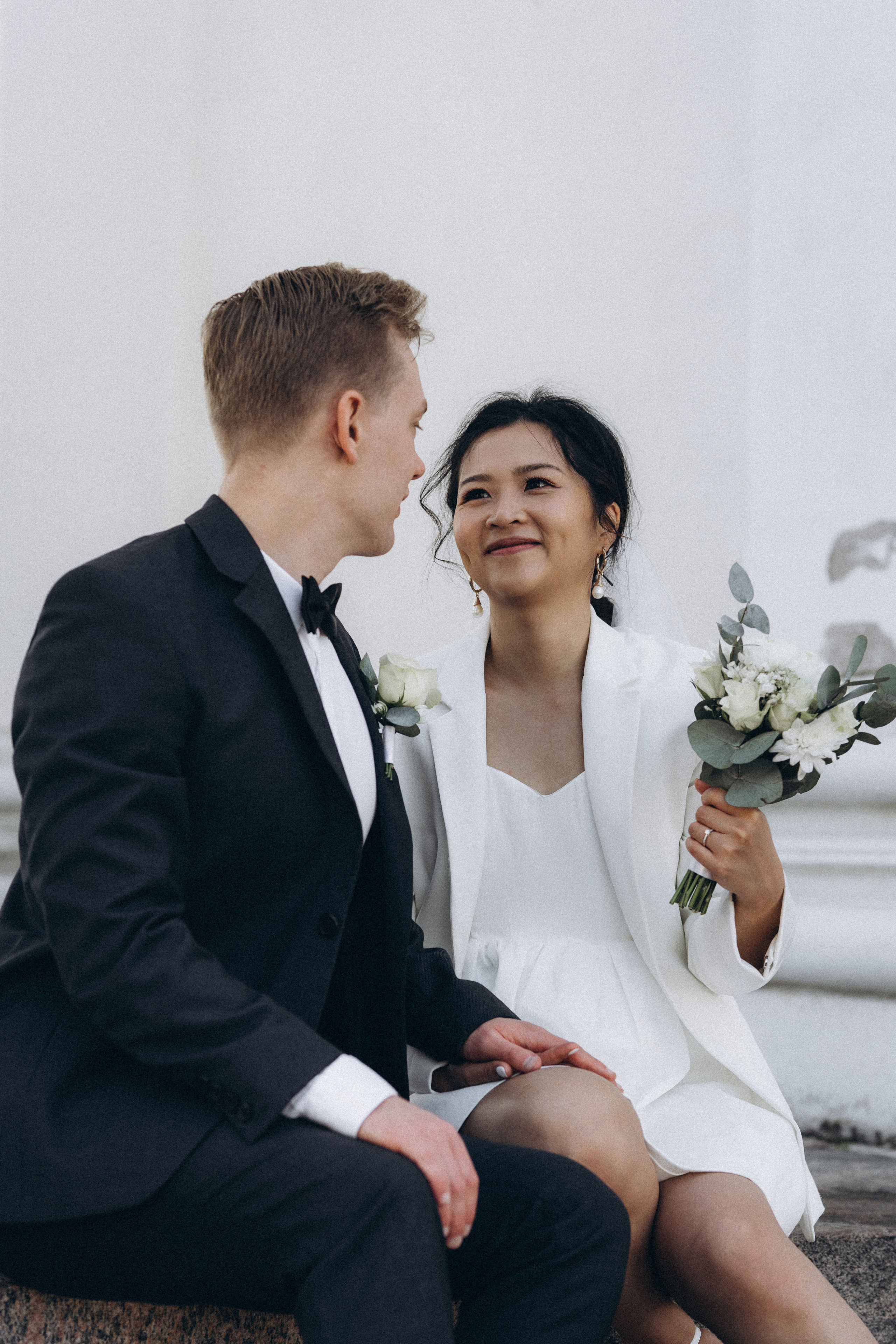 Wedding, couple, lovestory. Wedding and portrait photographer in Helsinki Vickan O