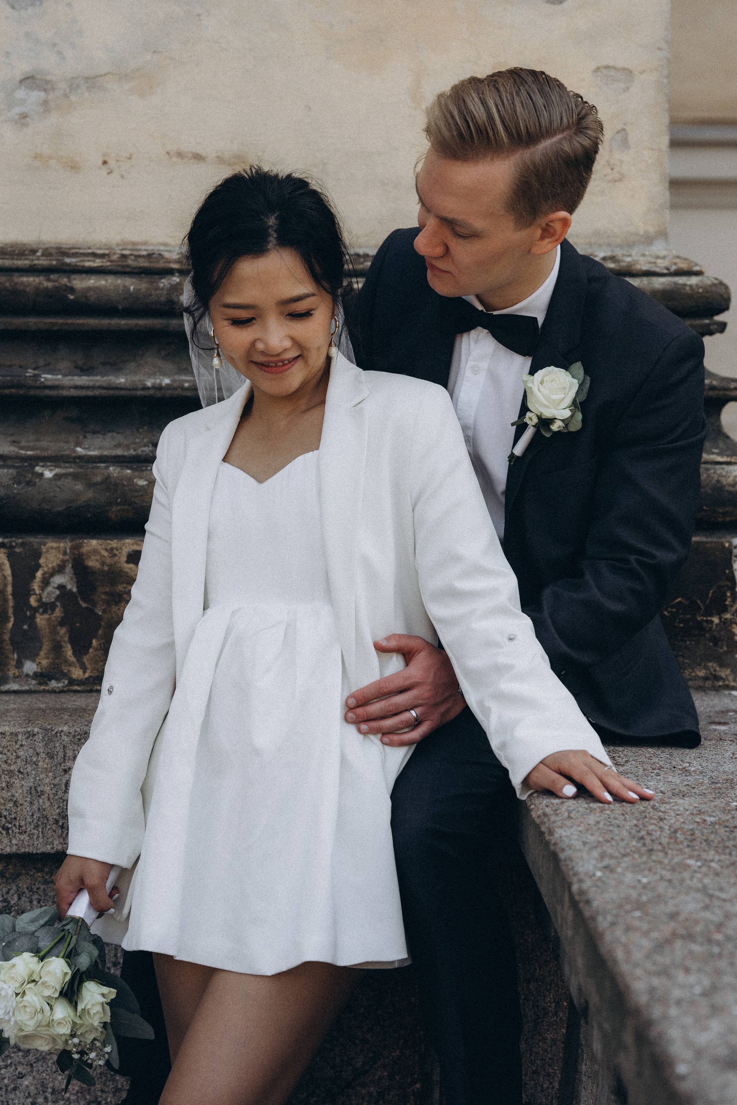 Wedding, couple, lovestory. Wedding and portrait photographer in Helsinki Vickan O