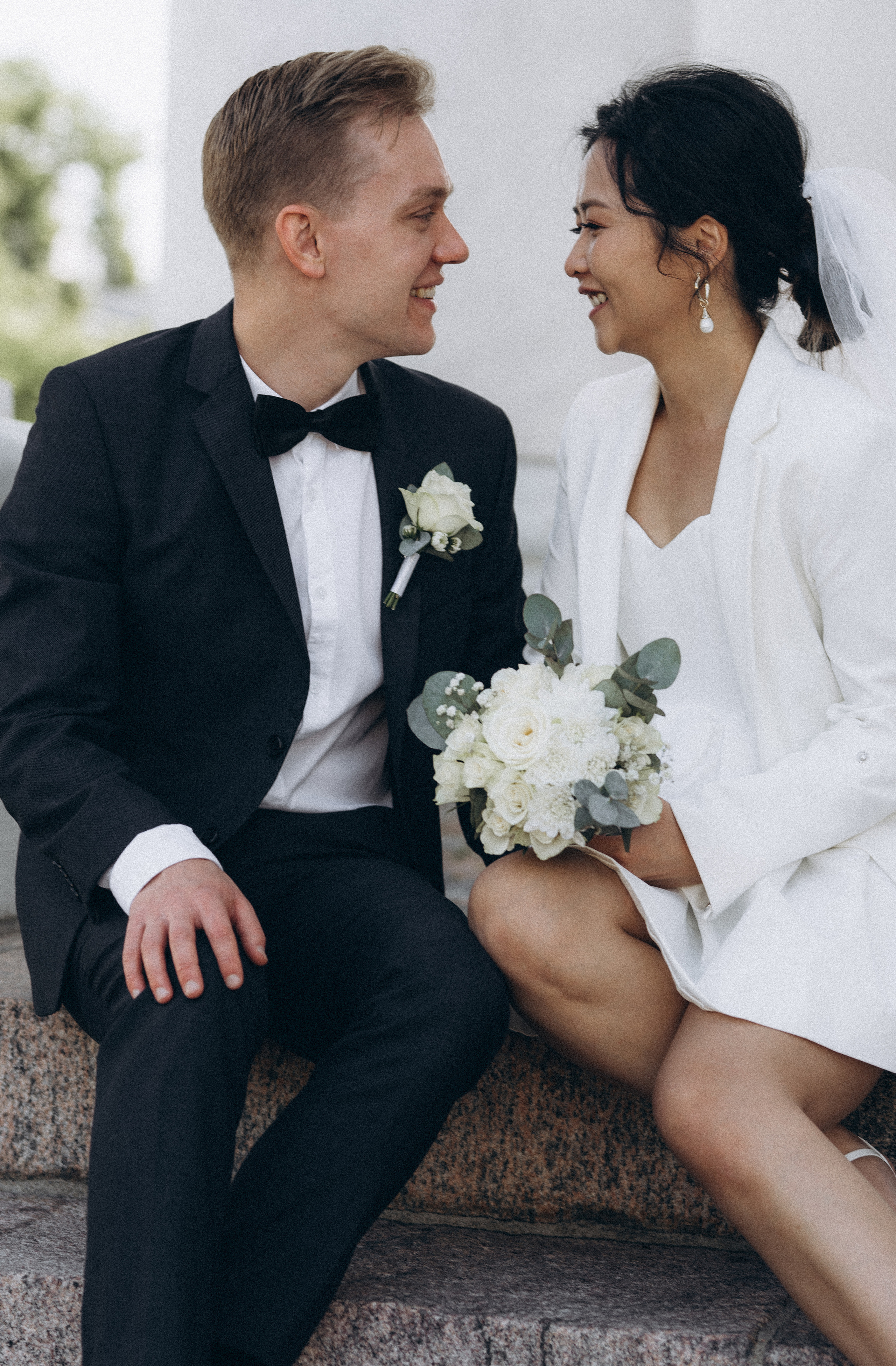 Wedding, couple, lovestory. Wedding and portrait photographer in Helsinki Vickan O