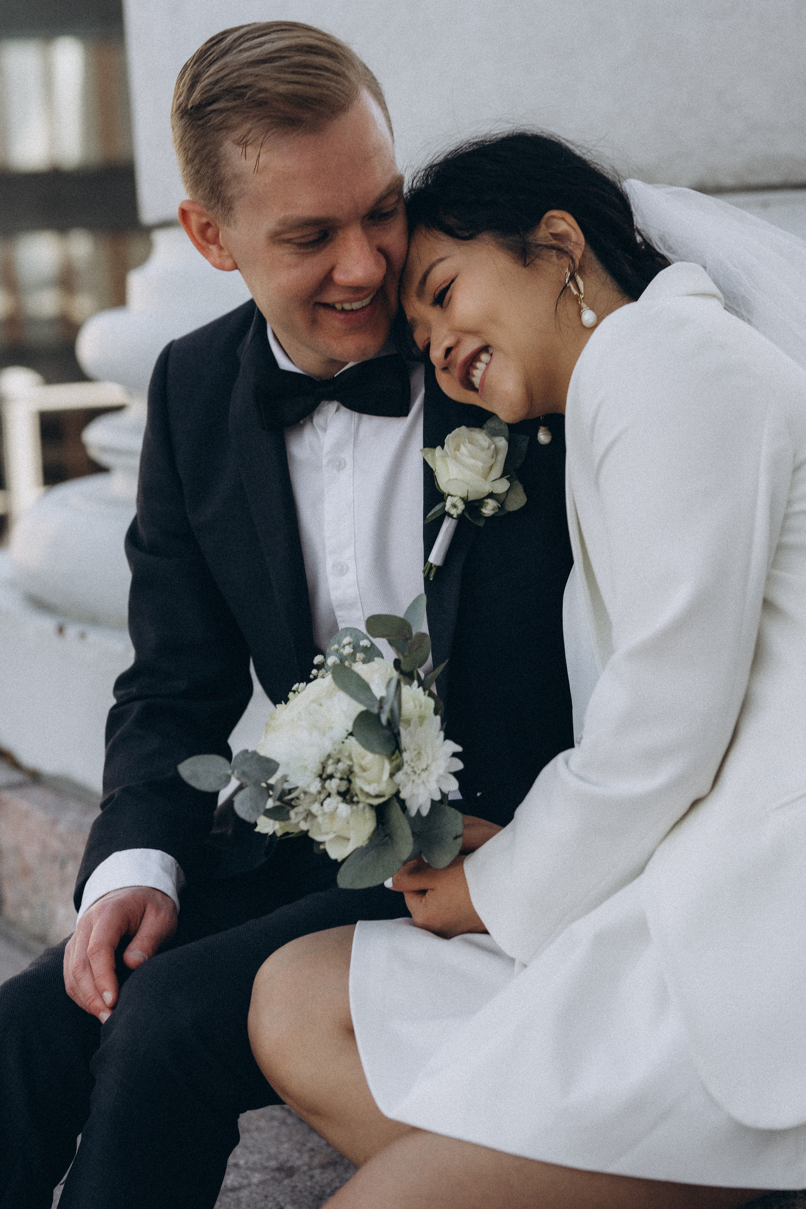 Wedding, couple, lovestory. Wedding and portrait photographer in Helsinki Vickan O