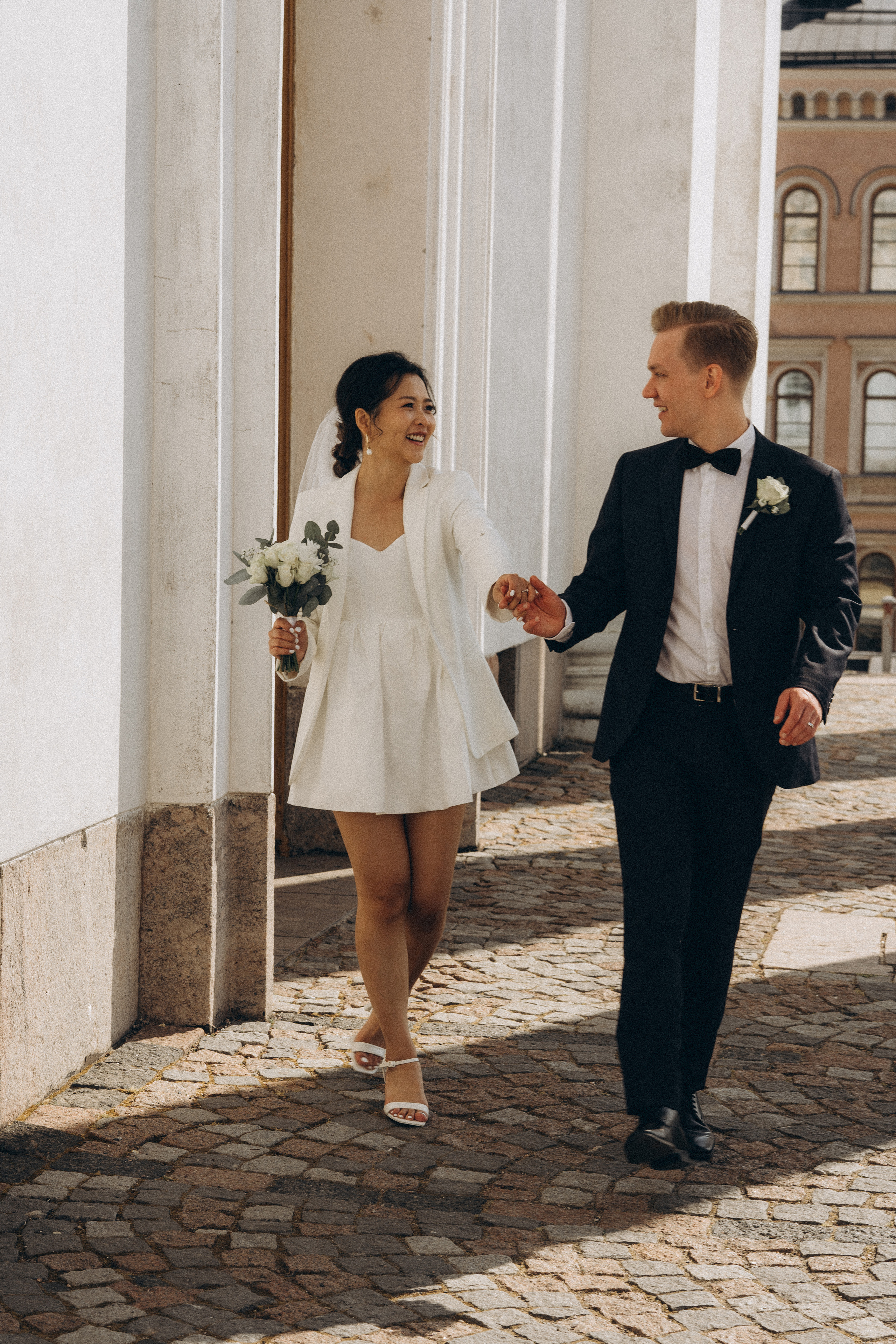 Wedding, couple, lovestory. Wedding and portrait photographer in Helsinki Vickan O