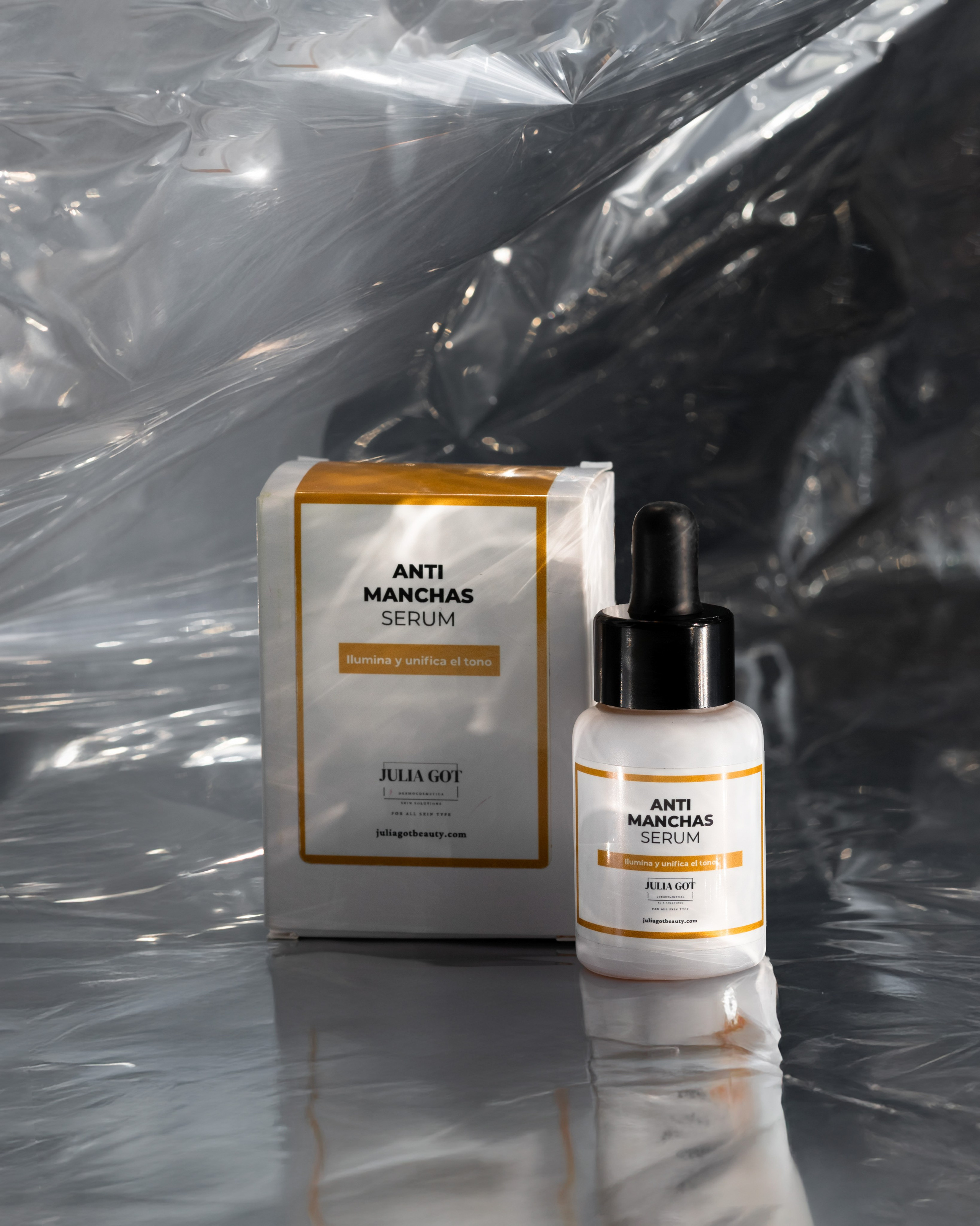 CREMAS, COSMETICA. Fotografía de Embarazo, Familia e Infantil en Almería Elena Espig