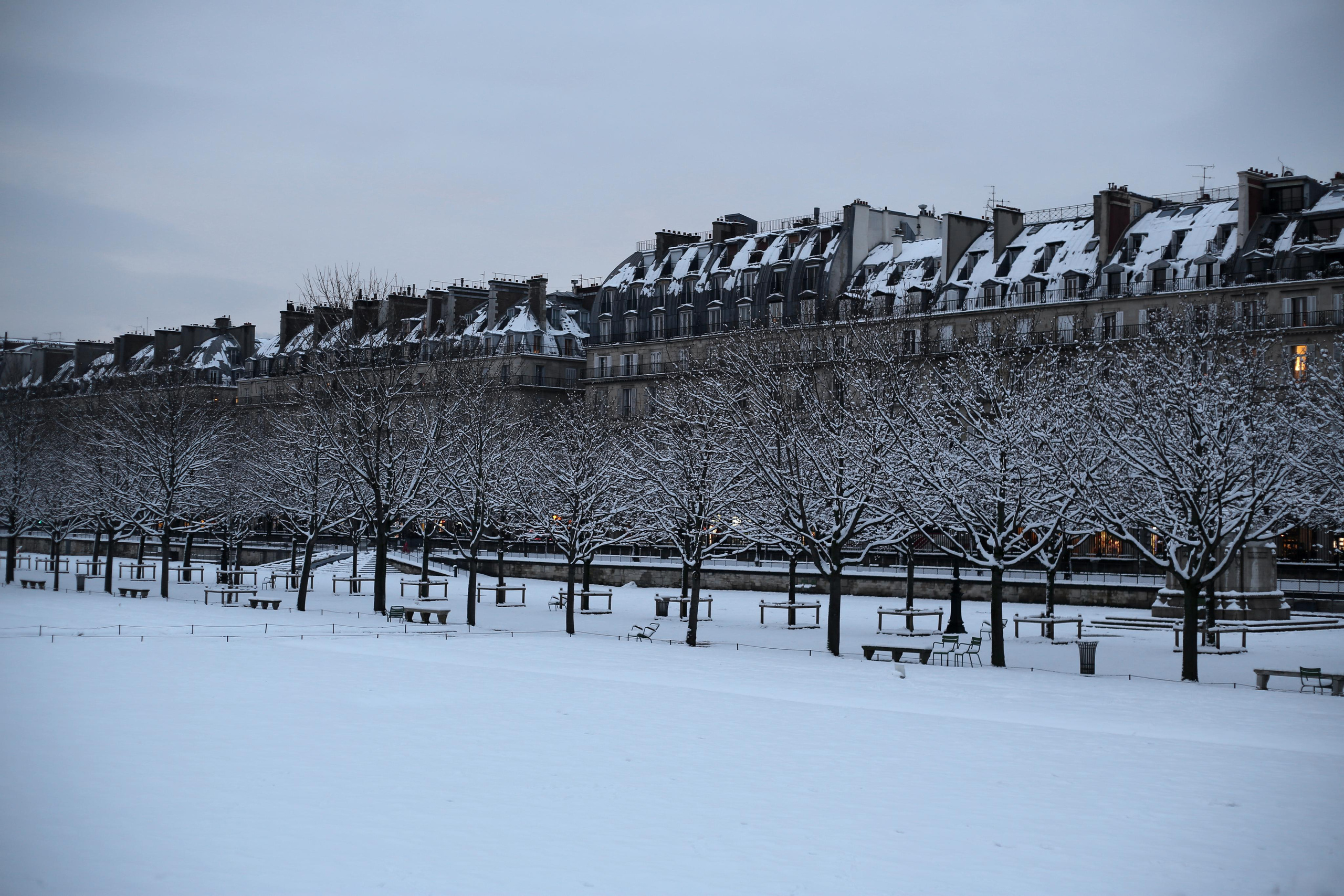 Paris. Natalia Bogdanovska. Films et photographie corporate en France