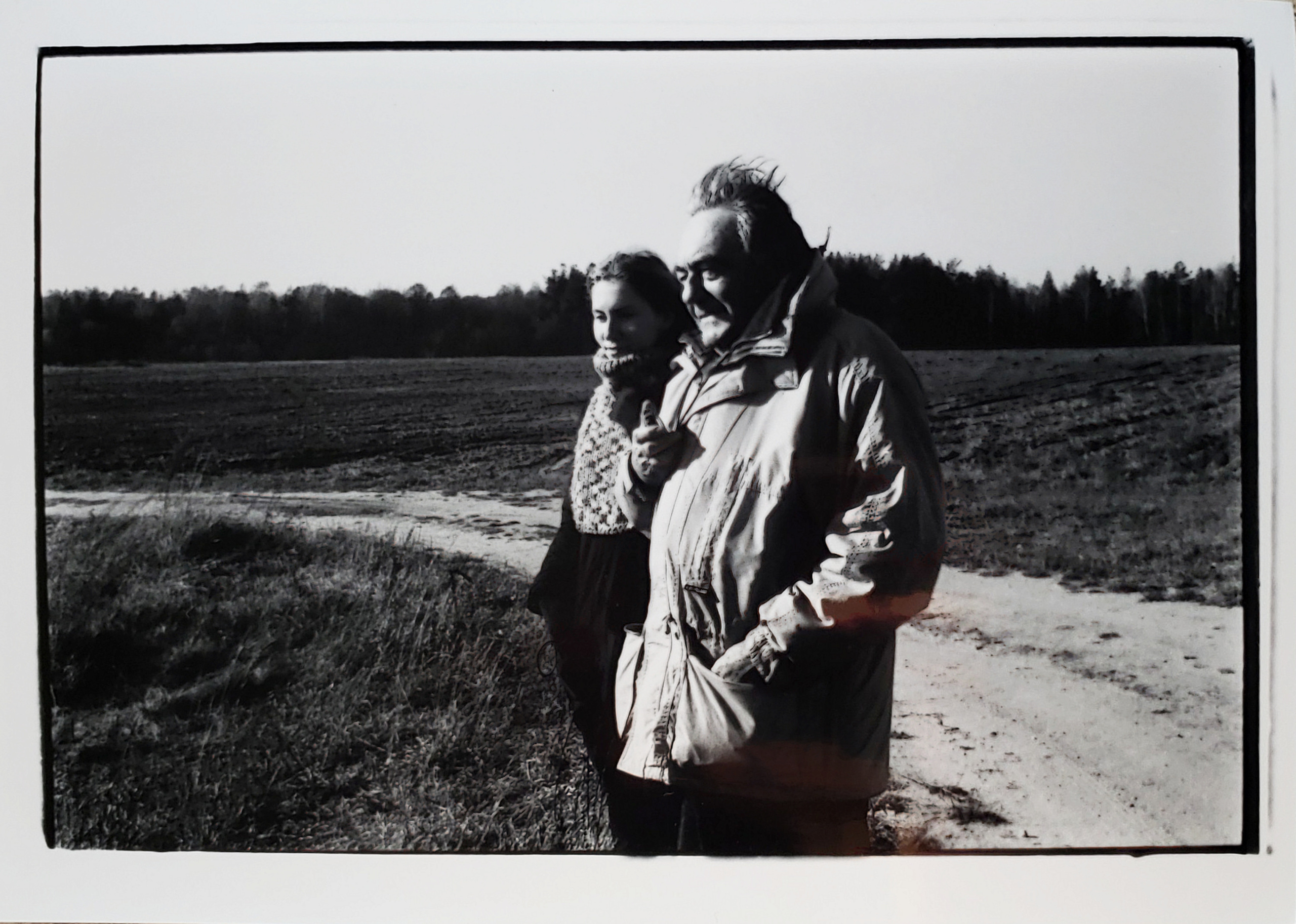 BIO, CRITIQUE ET CONTACT. Natalia Bogdanovska. Films et photographie corporate en France