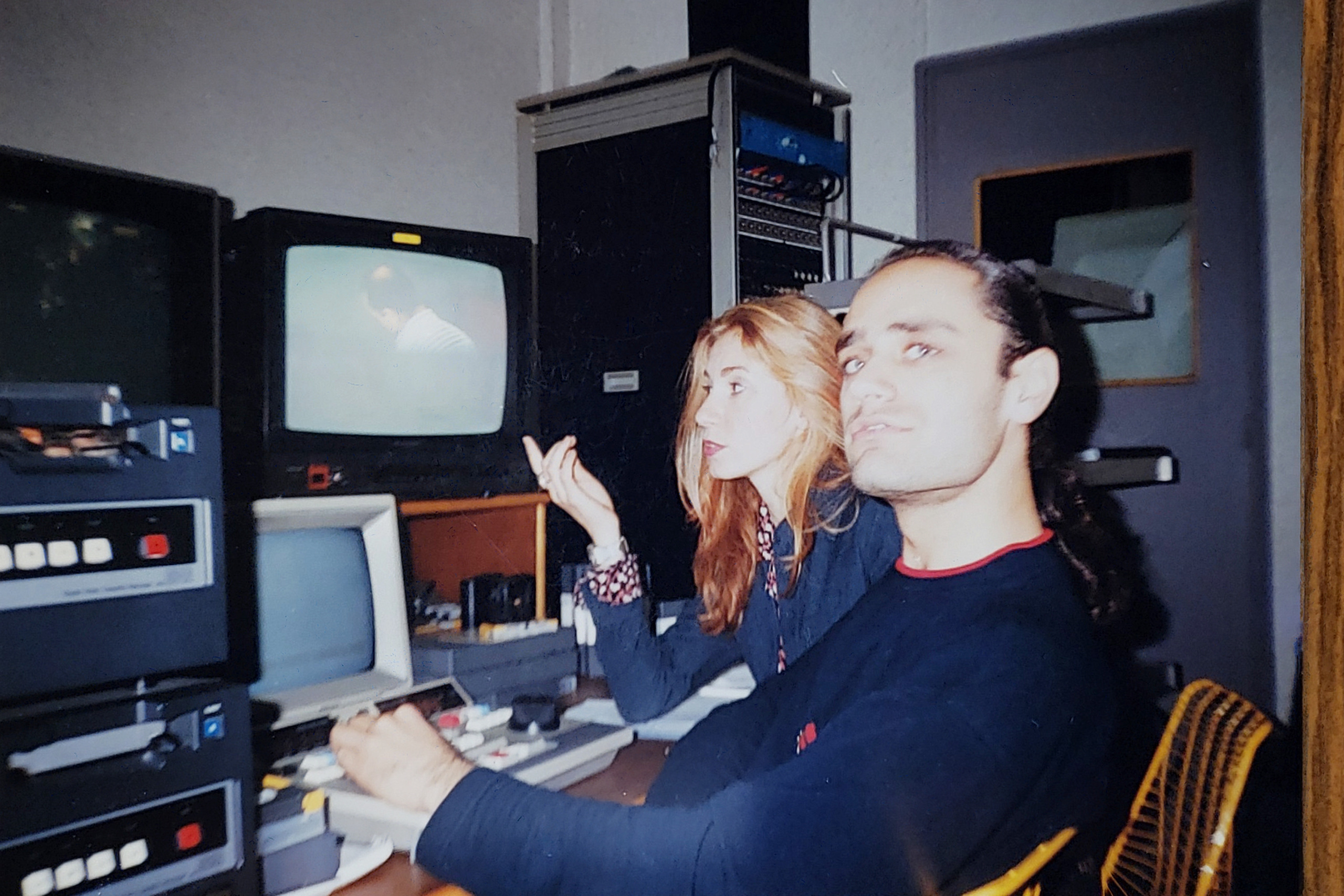 BIO, CRITIQUE ET CONTACT. Natalia Bogdanovska. Films et photographie corporate en France