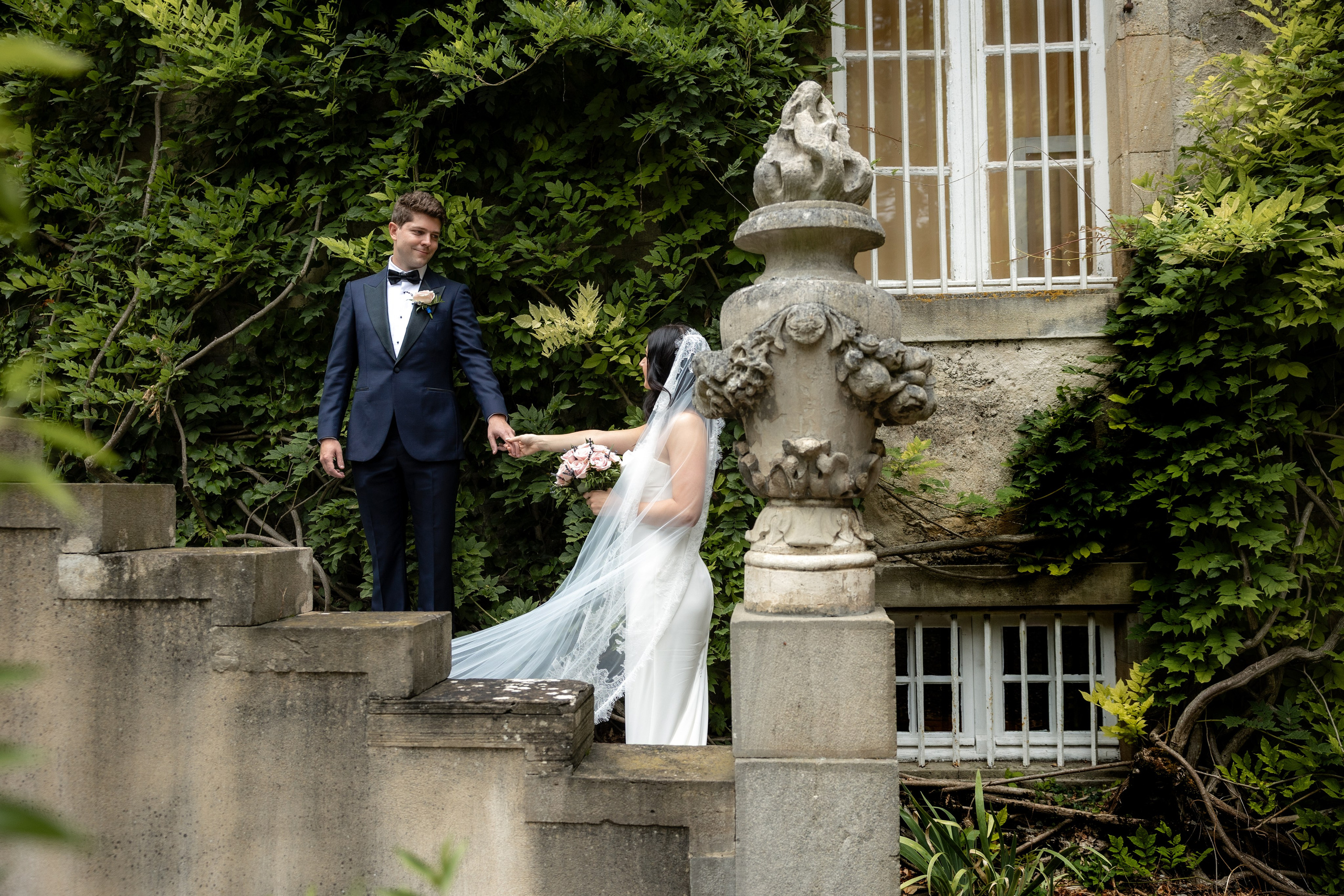 Liliana & Michel — an intimate musical wedding at Château La Commanderie, Plaigne. Евгения Смирнова — фотограф в Тулузе и юго-западной Франции