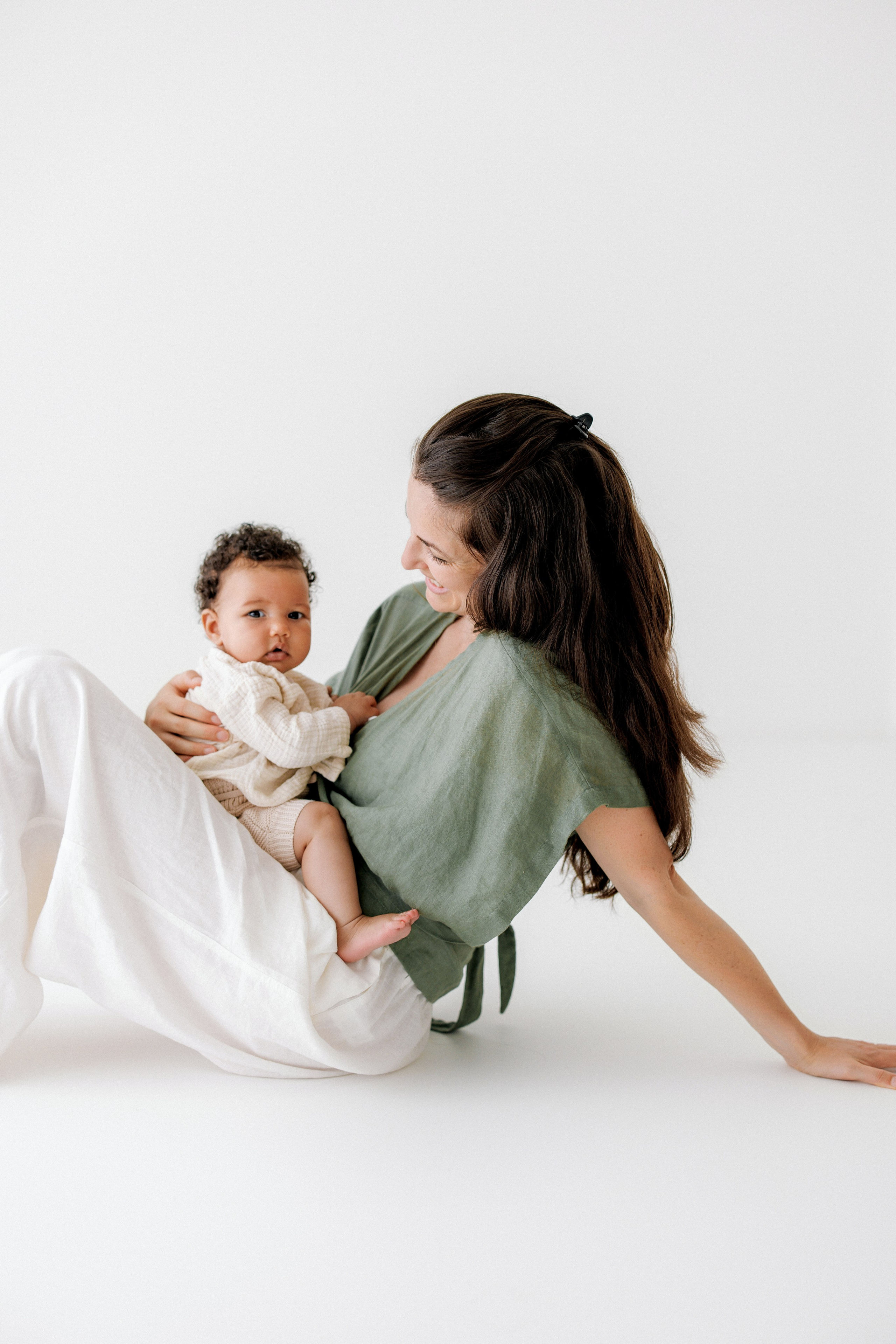 Newborn-Fotografie in Zürich — Natürlich. Minimalistisch. Ohne Zeitdruck. Wedding and Family Photographer Switzerland and Italy. Valeria Diaz