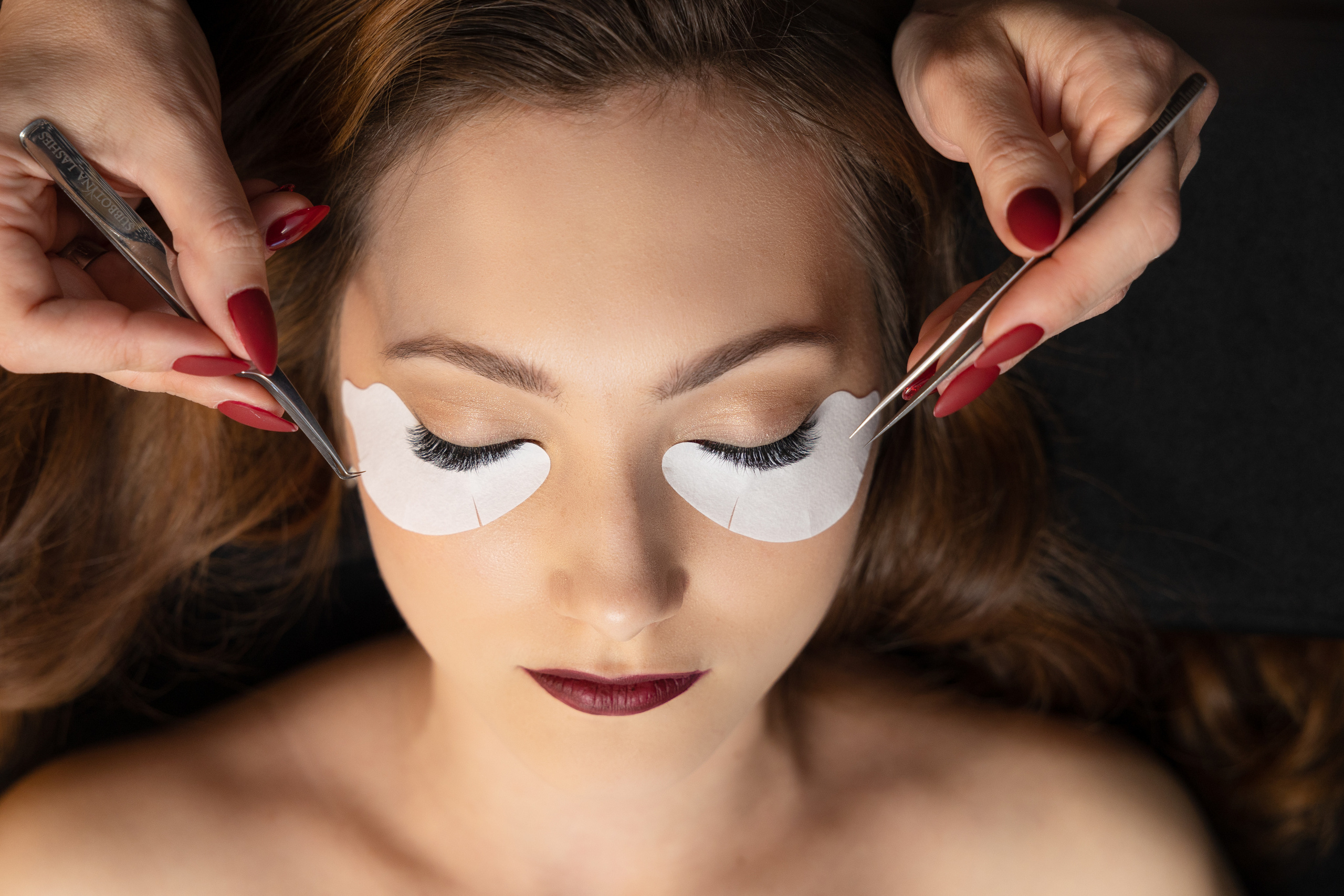 Beauty session for Kat.s_eyes, eyelash extension. Eugenie Smirnova — wedding, corporate and lifestyle photographer in Toulouse and Southwest France