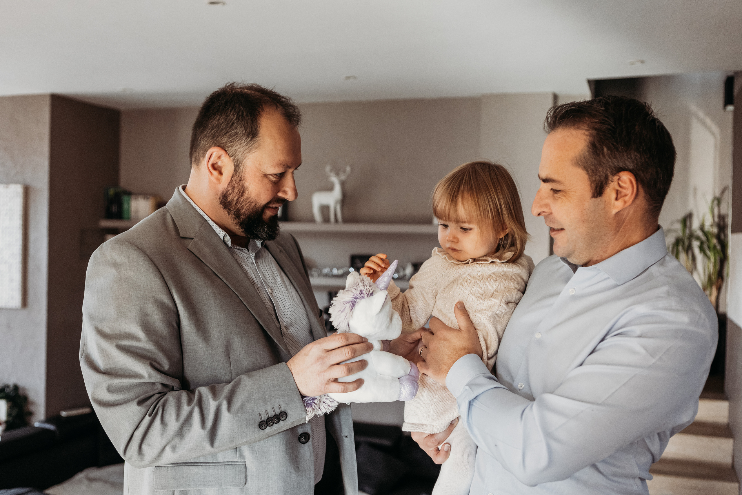 Baptême de Roxane. Eugenie Smirnova — wedding, corporate and lifestyle photographer in Toulouse and Southwest France