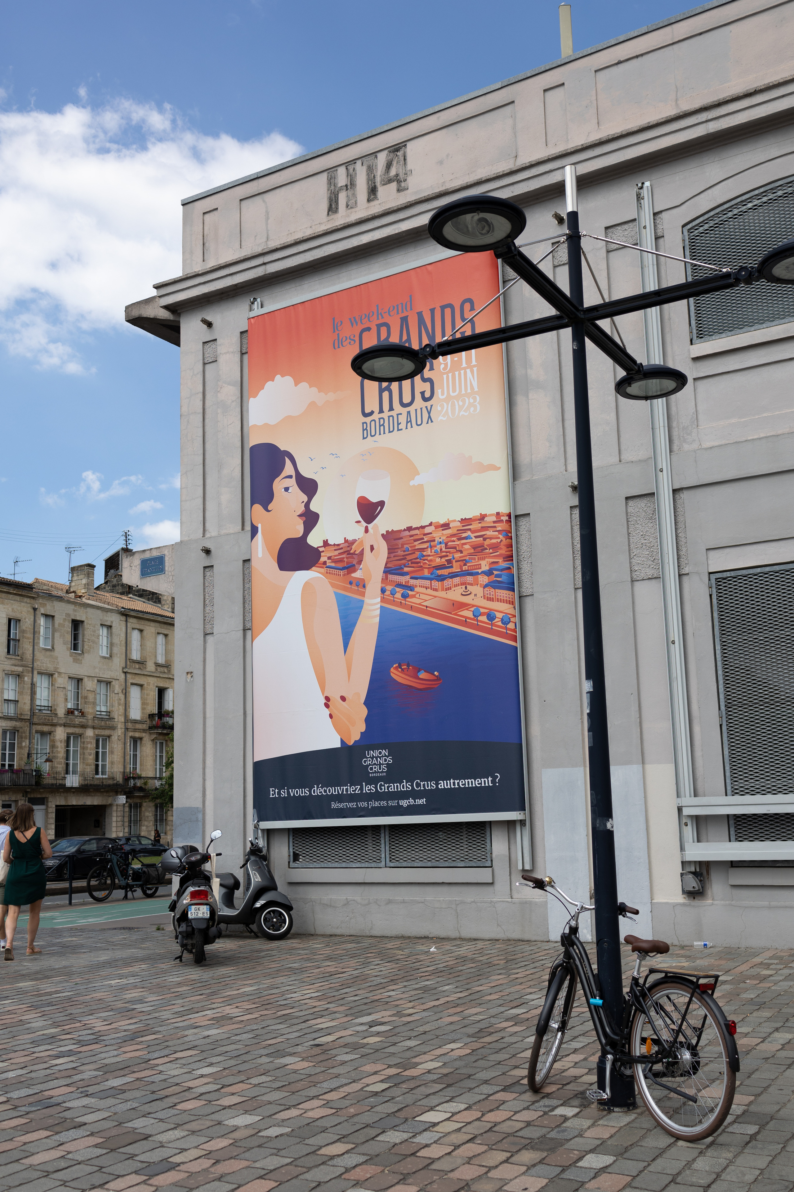 A visit to “UNION GRANDS CRUS”. Eugenie Smirnova — wedding, corporate and lifestyle photographer in Toulouse and Southwest France