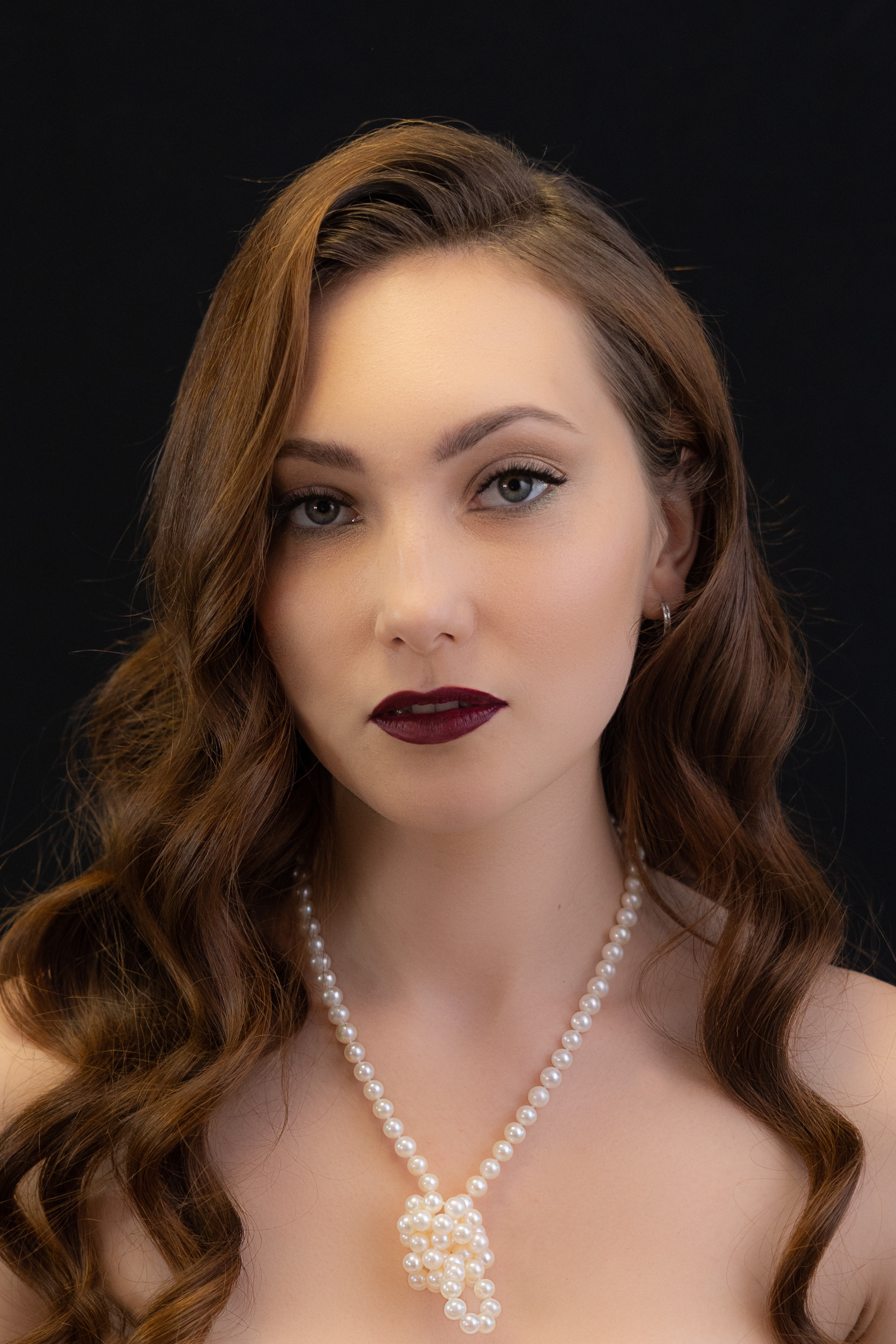 Beauty session for Kat.s_eyes, eyelash extension. Eugenie Smirnova — wedding, corporate and lifestyle photographer in Toulouse and Southwest France