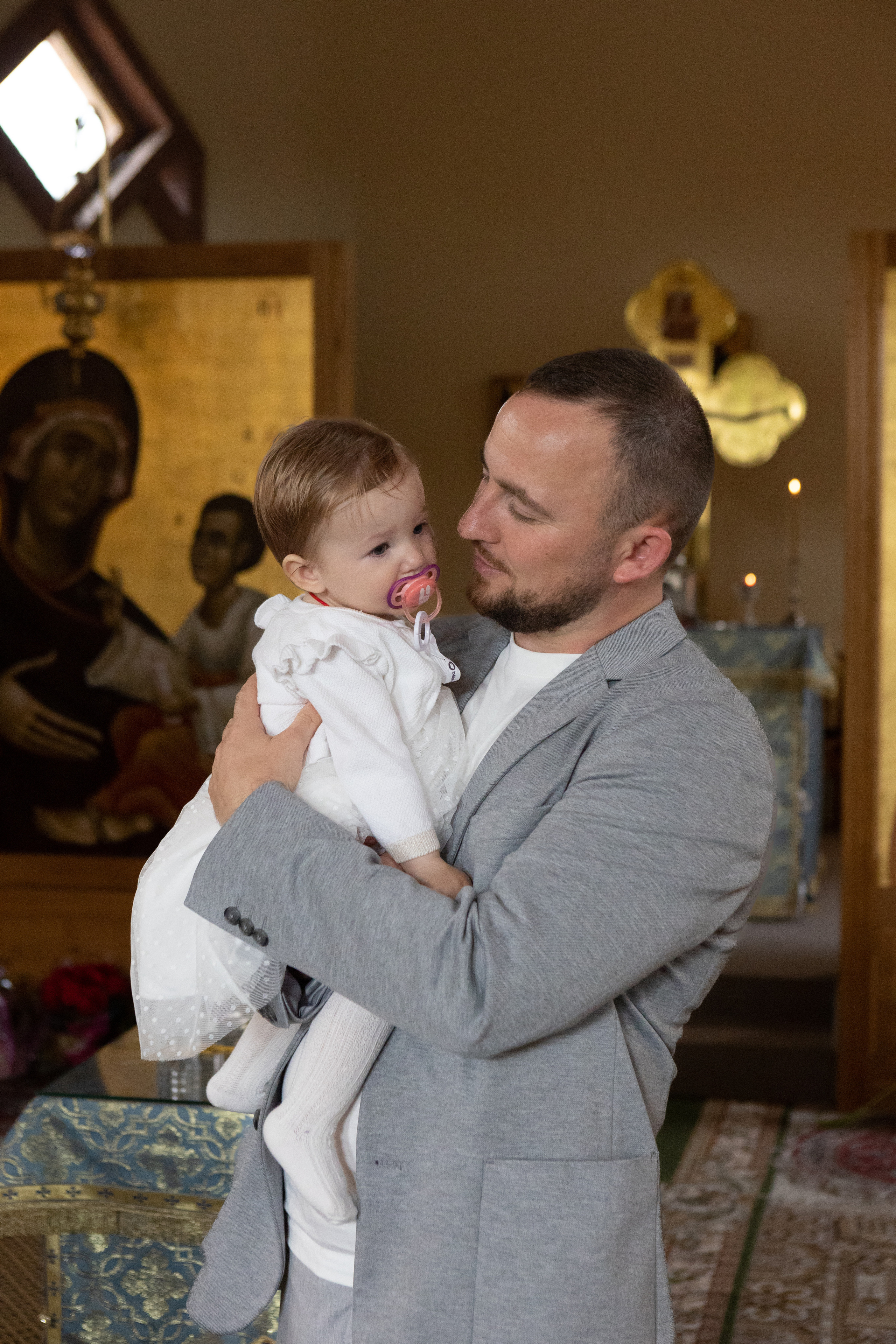 Baptêm de Charlotte. Eugenie Smirnova — wedding, corporate and lifestyle photographer in Toulouse and Southwest France