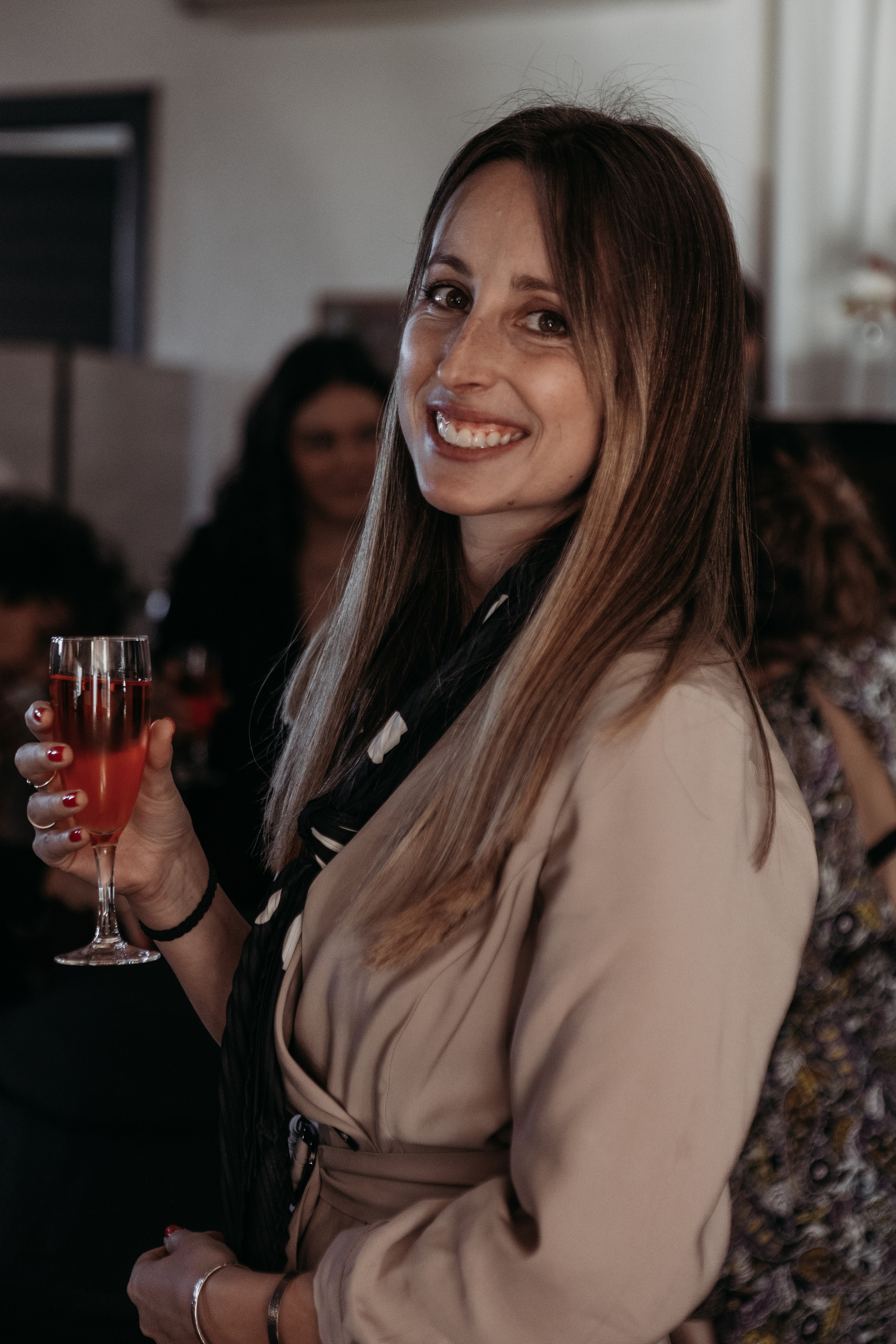 Baptême de Roxane. Eugenie Smirnova — wedding, corporate and lifestyle photographer in Toulouse and Southwest France