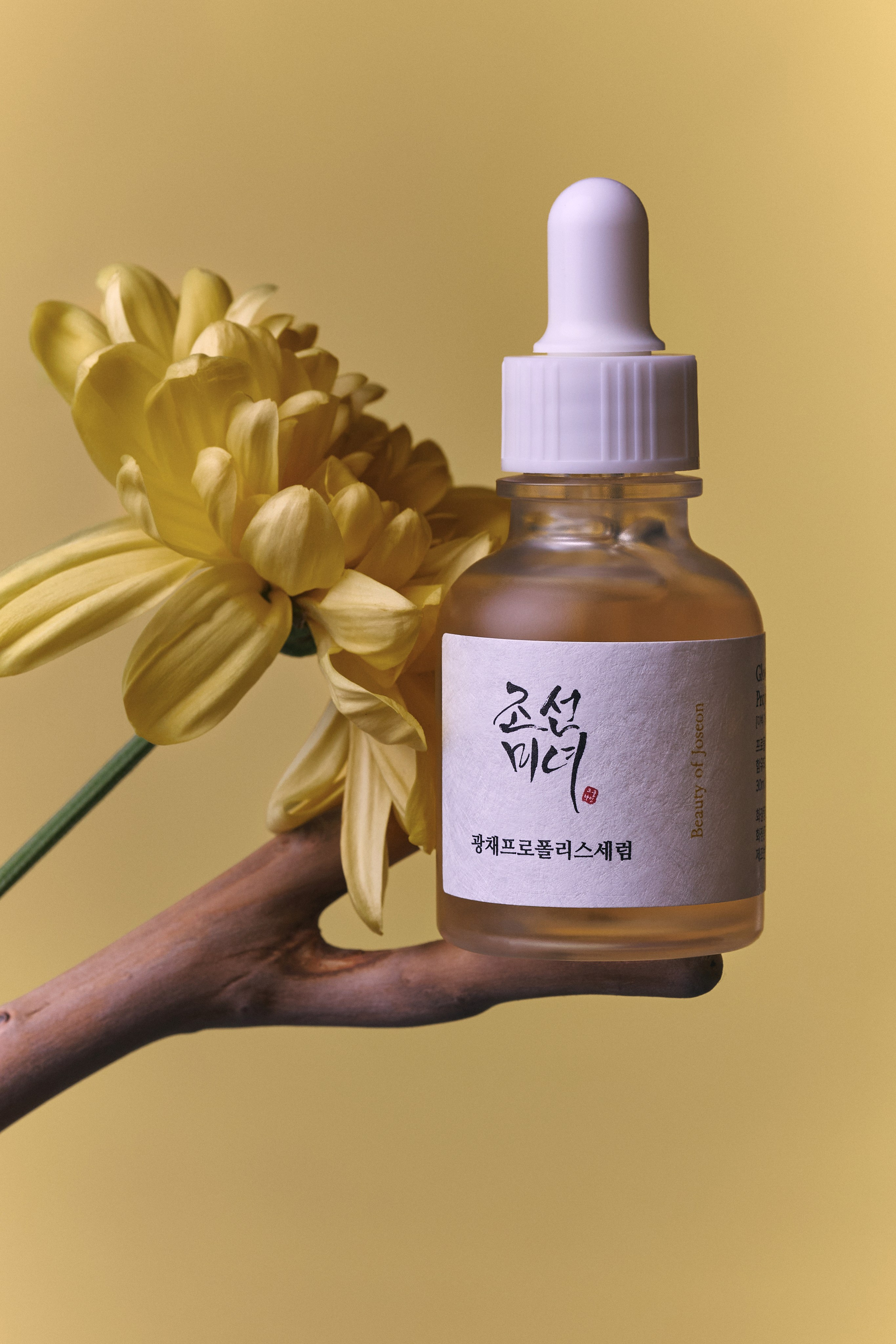 Dmitrii Cretu l Commercial & Product Photography