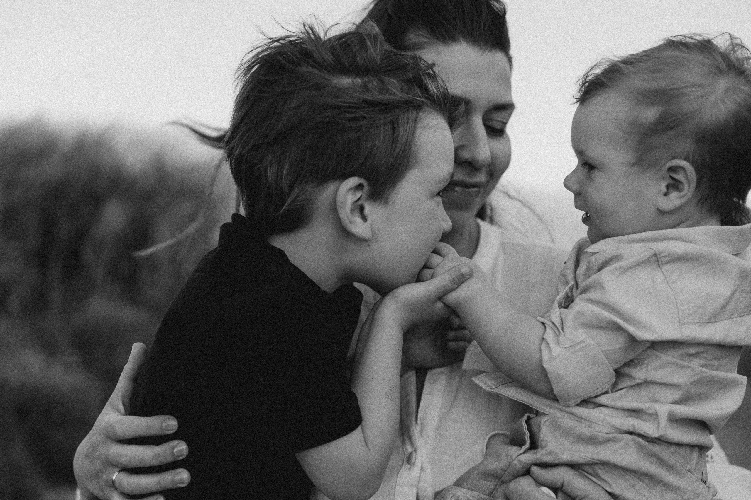 Familienfotos in der Natur. Familien & Hochzeitfotografin Nadja Holzmann