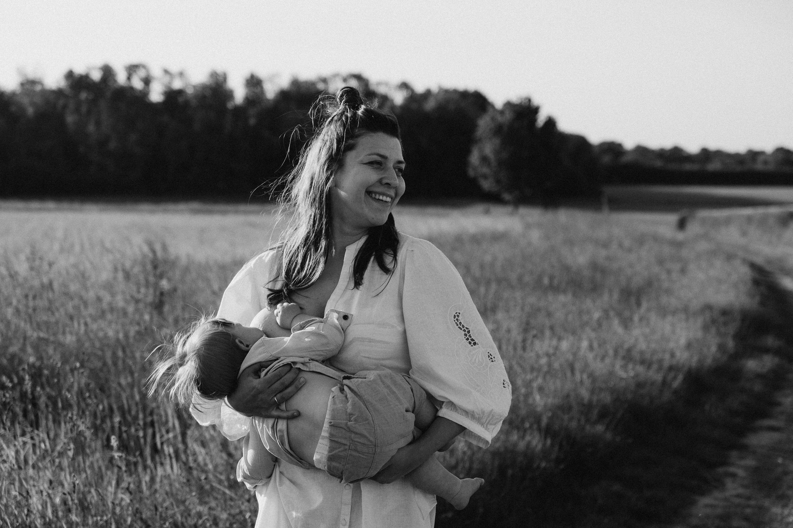 Familienfotos in der Natur. Familien & Hochzeitfotografin Nadja Holzmann