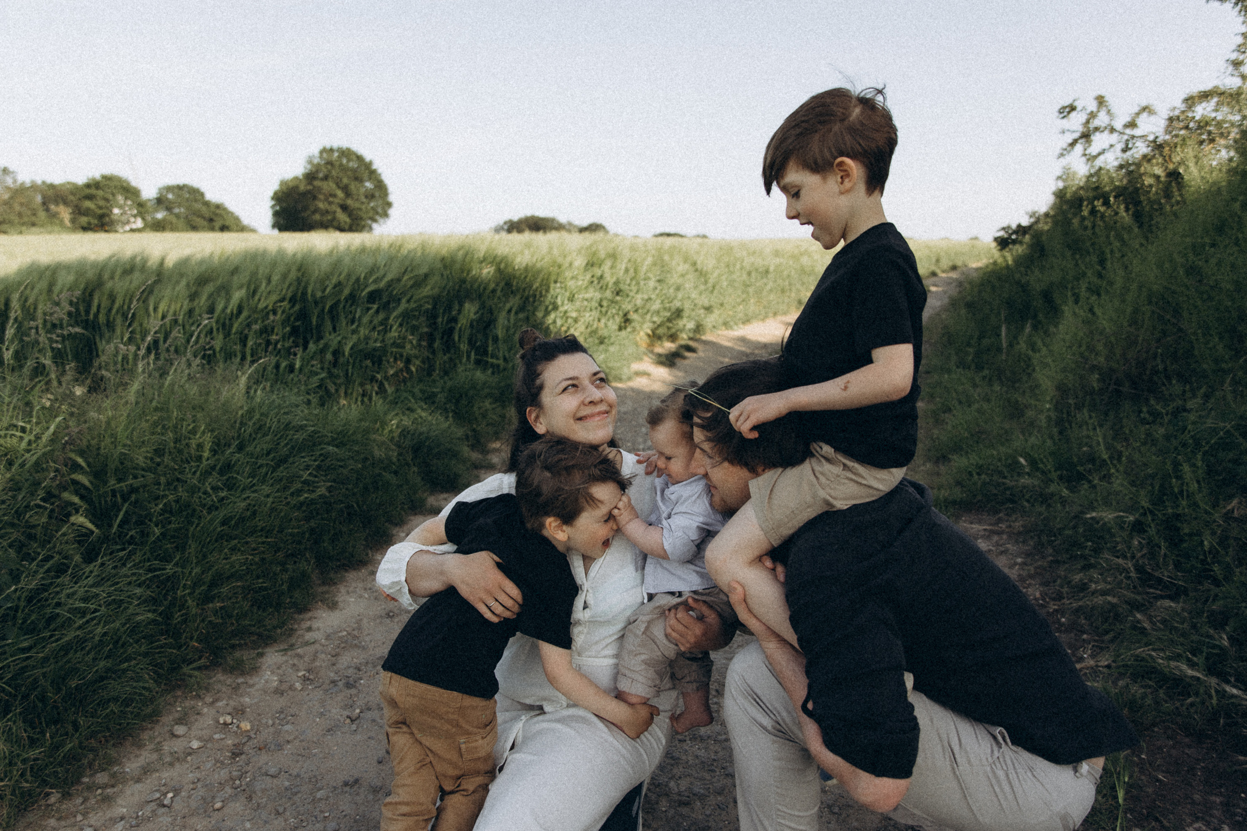 Familienfotos in der Natur. Familien & Hochzeitfotografin Nadja Holzmann