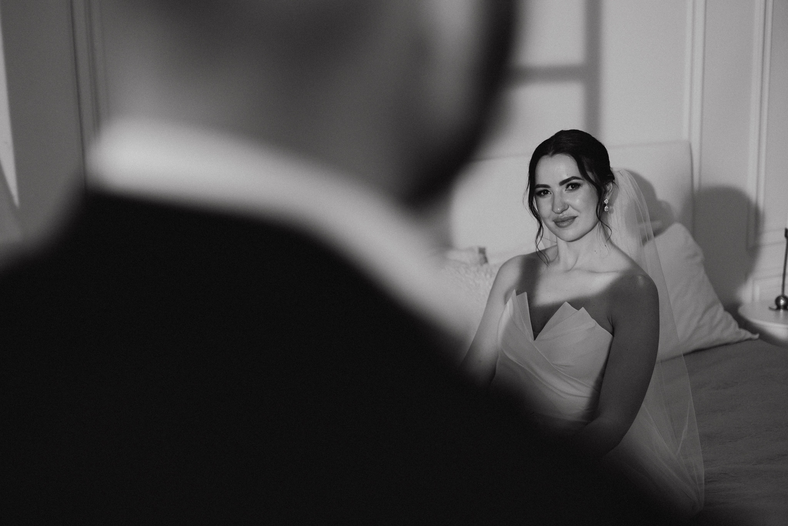 White Wedding. Wedding and Family Photograph