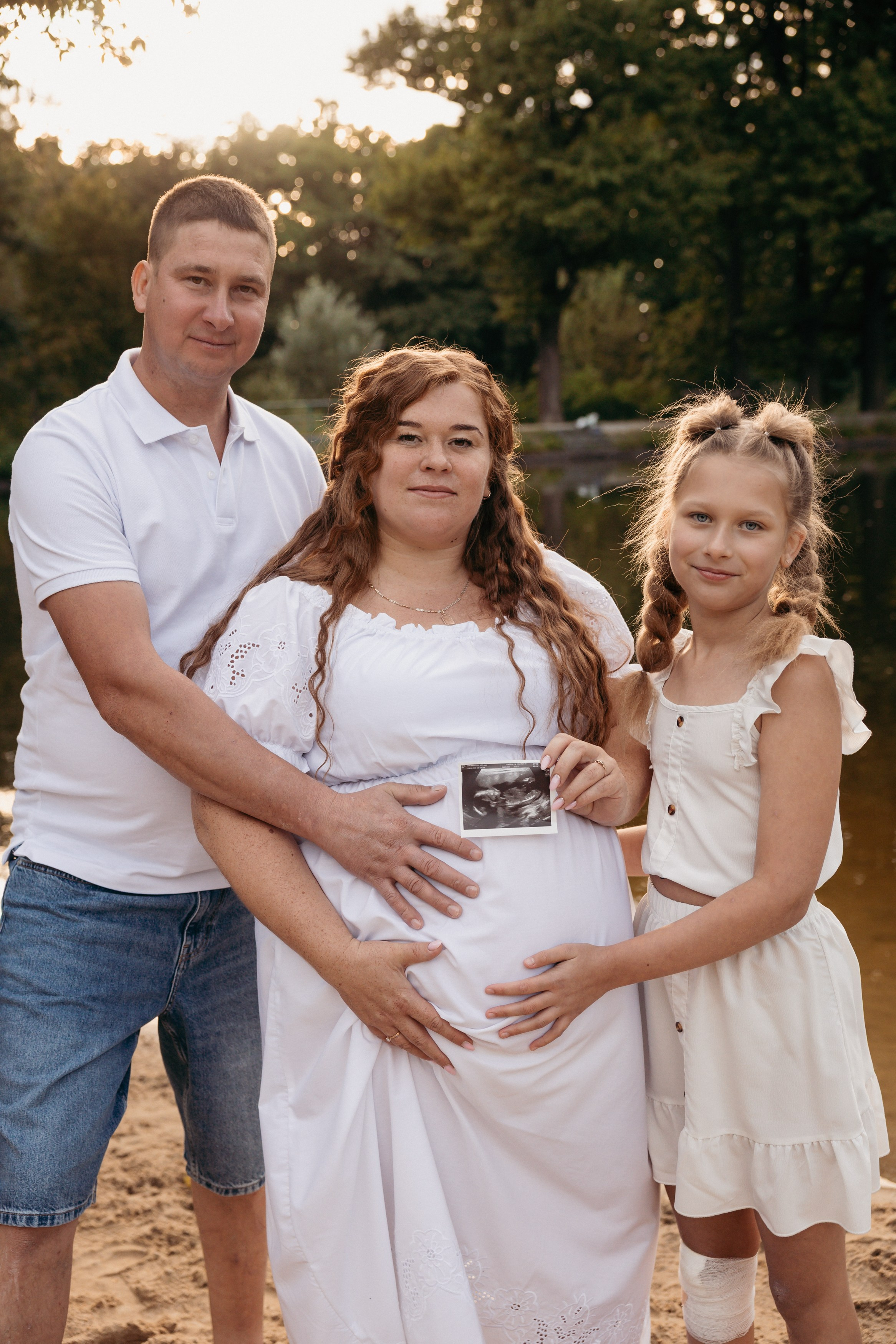 Těhotenské focení. Lifestyle a rodinná fotografka v Pisku Oxana Telupilova