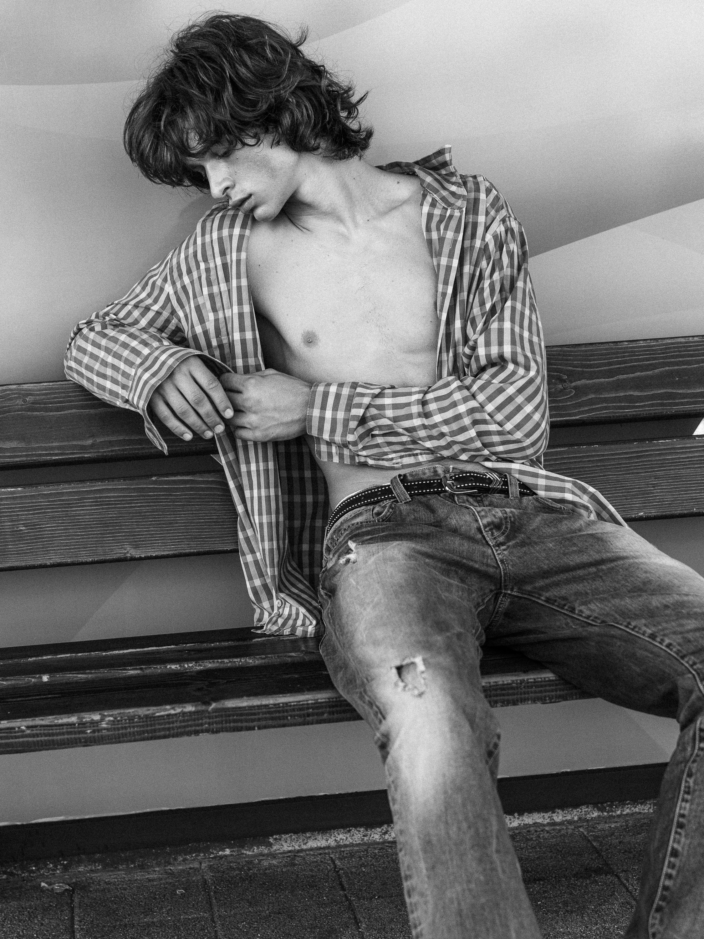 Victor (IVET FASHION). Евгения Найденова – брандов и портретен фотограф | България, Европа