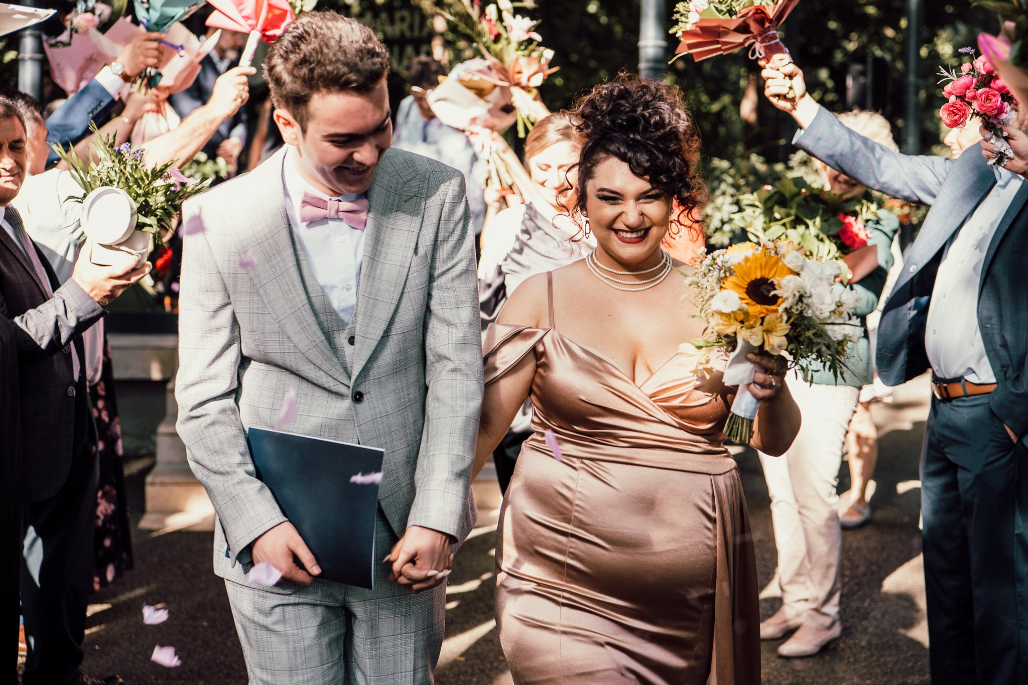 Fotograf cununie civilia, foisorul din Parcul Central din Cluj-Napoca. Horatiu Fat: Fotograf si Videograf Profesionist Nunta Cluj-Napoca