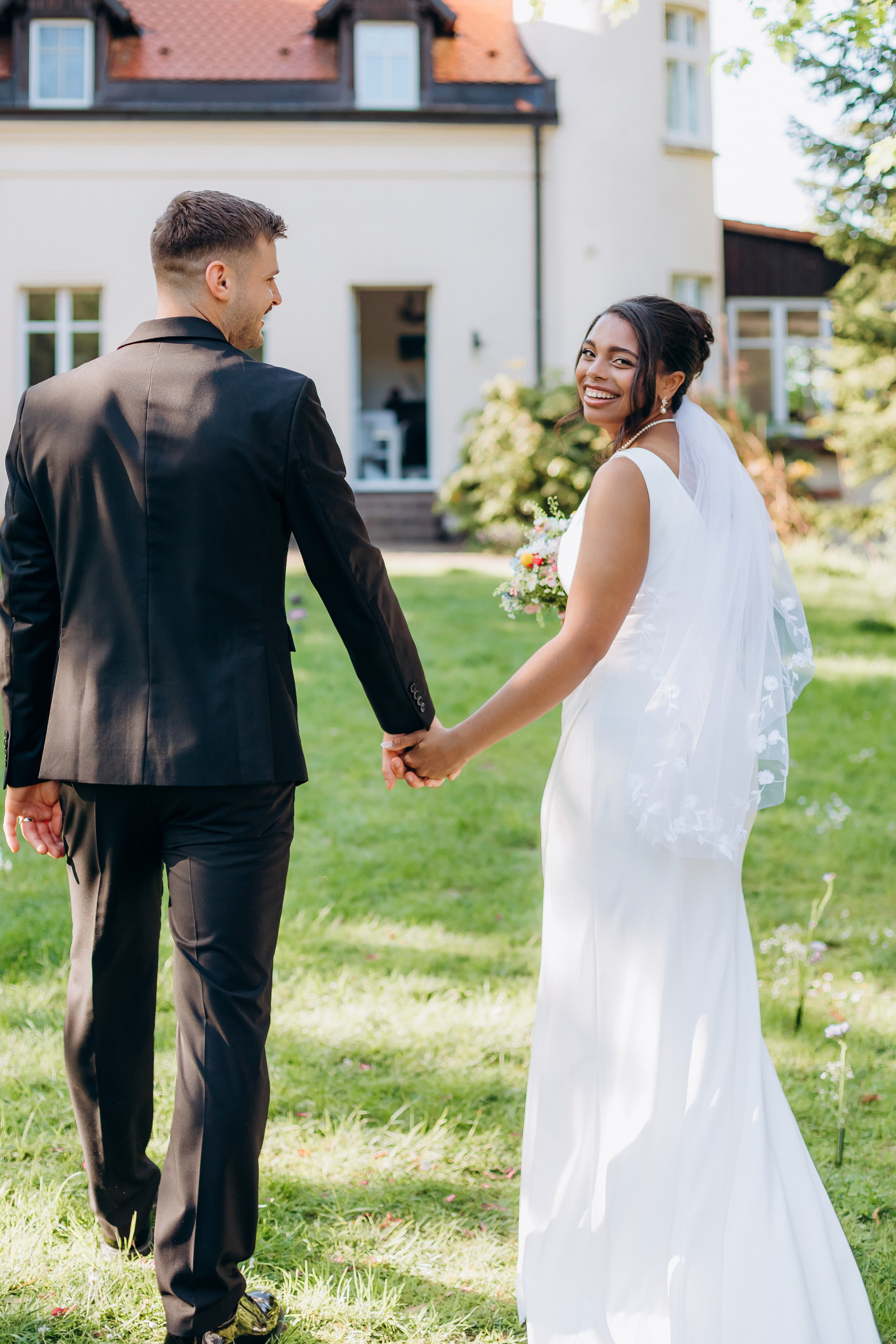 Ruben & Destiny. Wedding and Family Photograph