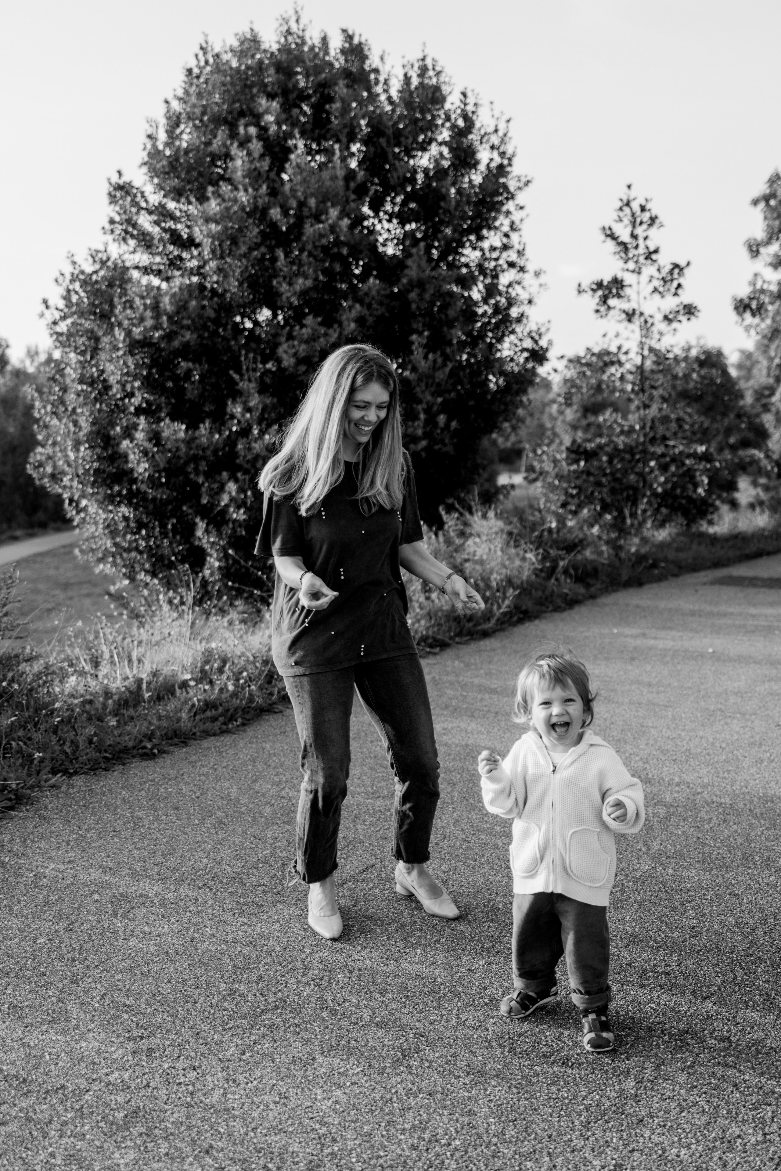 Maksim with parents (Queen Elizabeth Olympic park). Anastasia Klink, Photographer in London