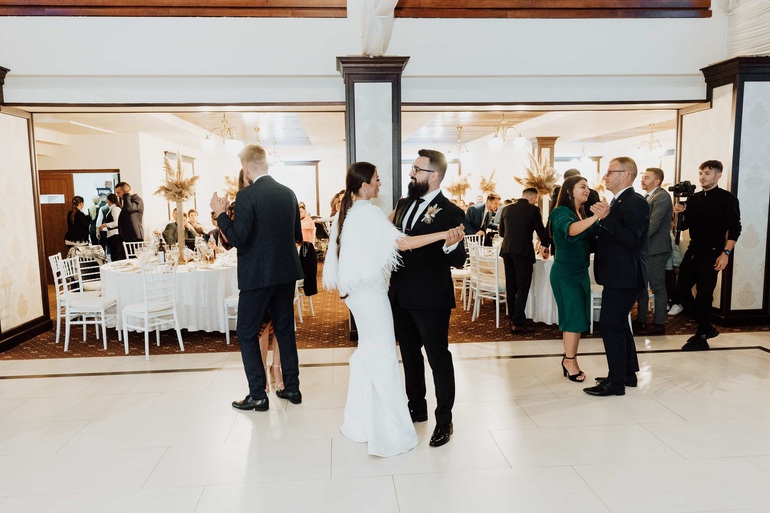 Stefanel & Elena. MovieFrames.ro