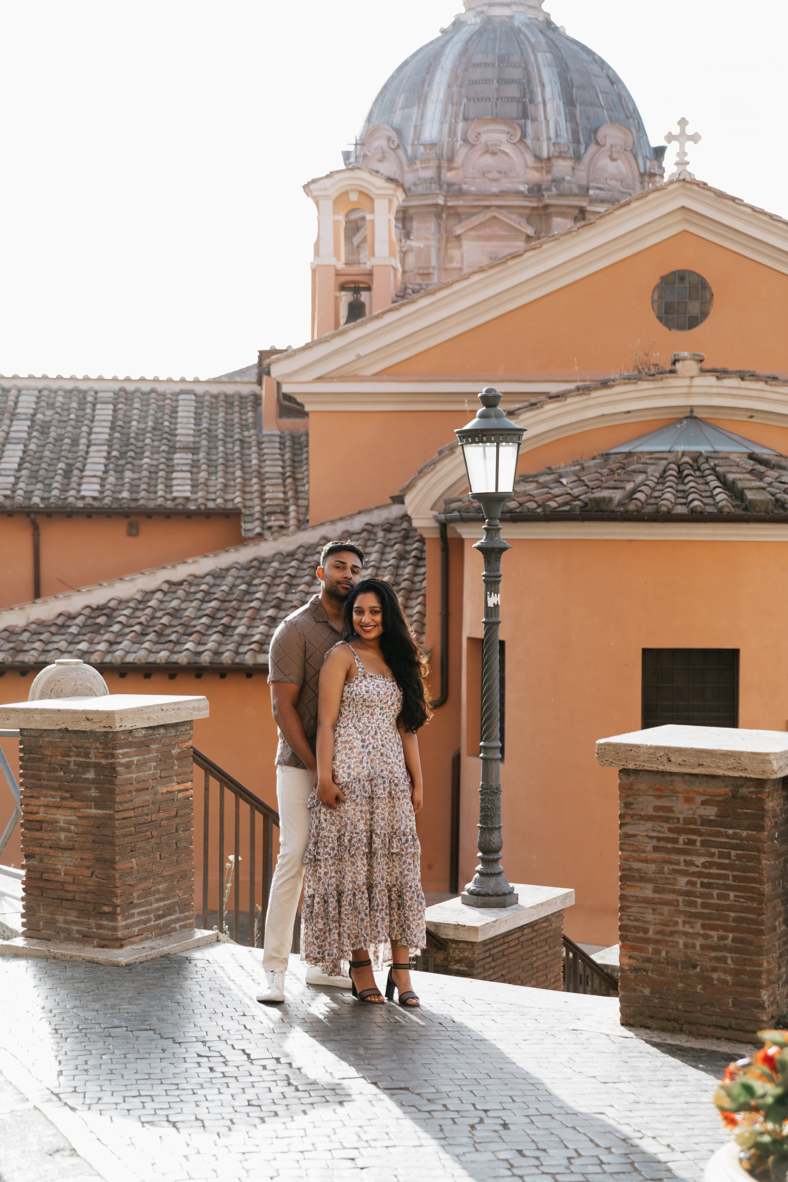 Couple photoshoot in Rome. Photographer in Rome