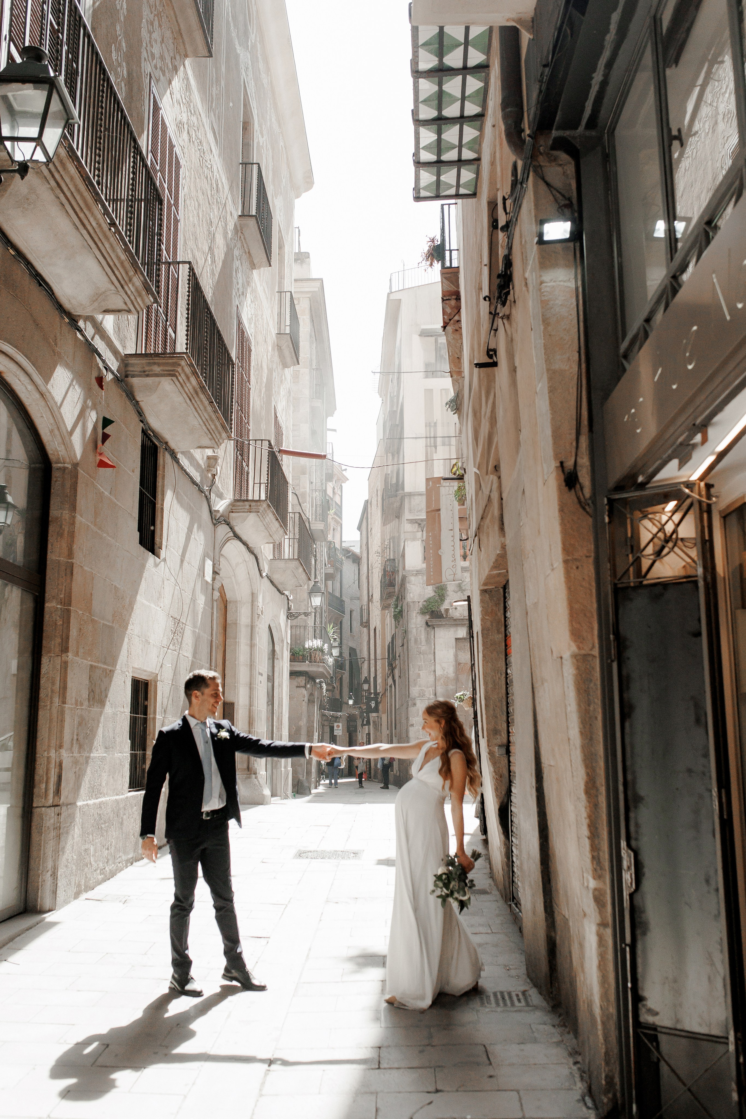 Katy & Tomm, City Wedding. Wedding Photographer in Barcelona Lana Alekhina