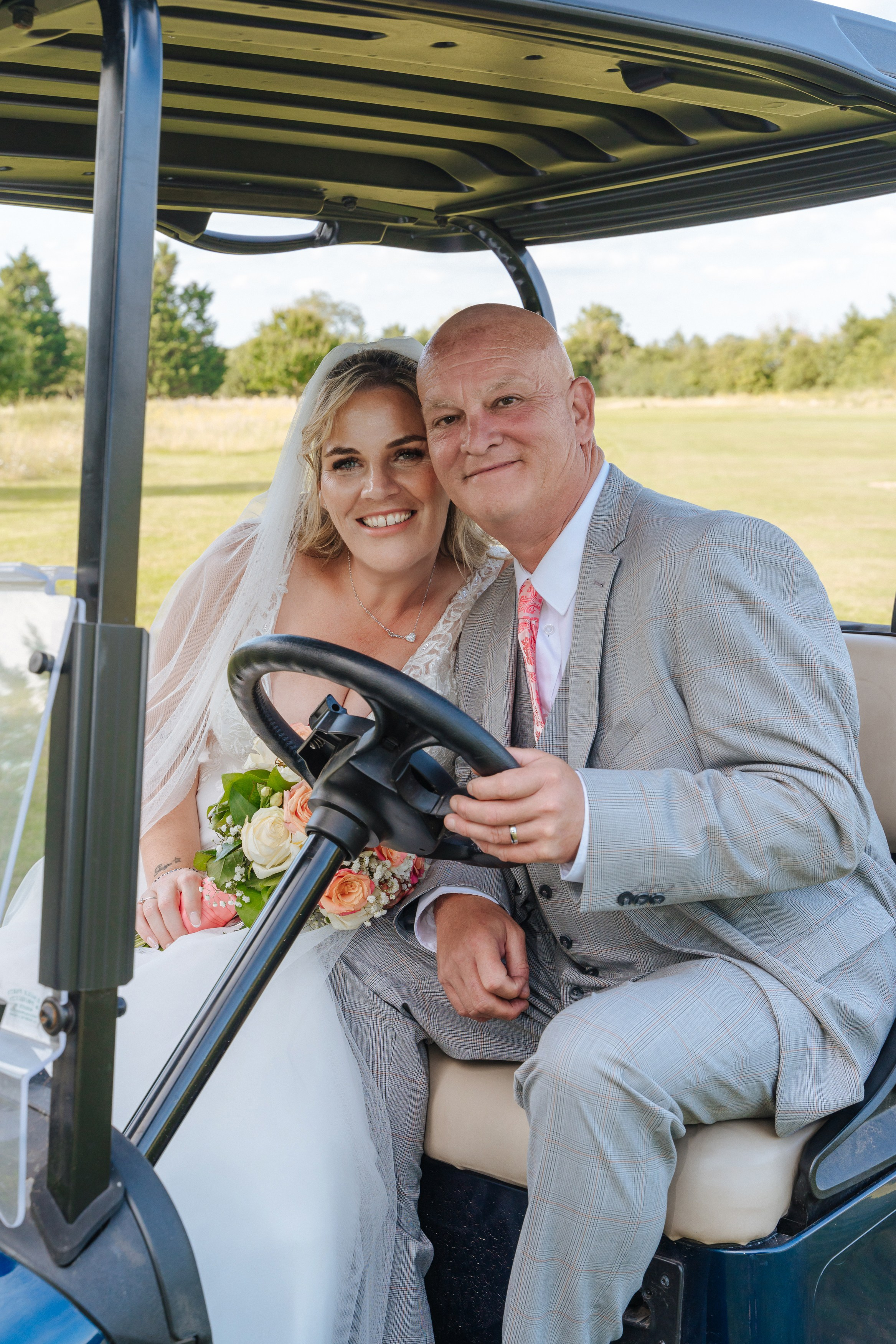 Wedding at Bird Hills Golf Centre. Photographer in England Ekaterina Romanova