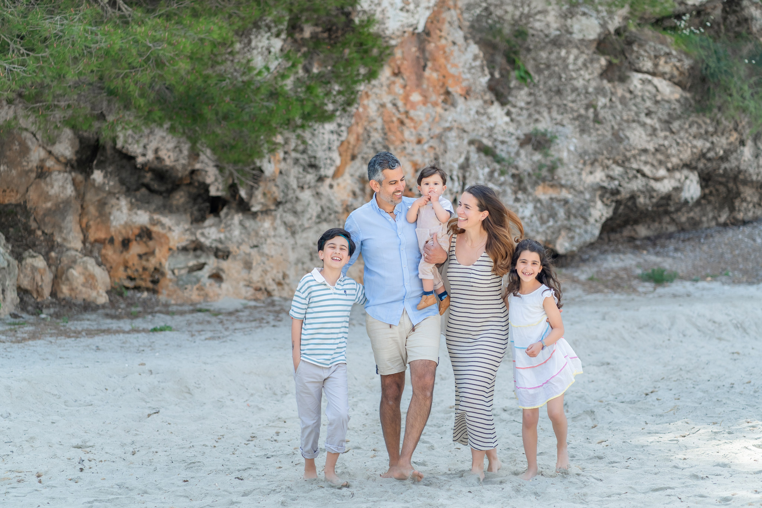 Familienshooting in Cala Pi. Deine Fotografin auf Mallorca für Familien und Business