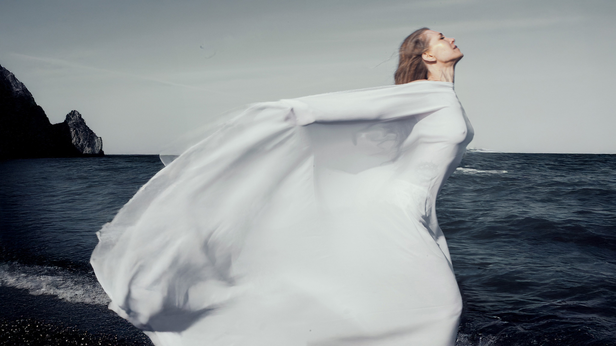 Femininity. Jelena Toome freelance photographer from Glasgow