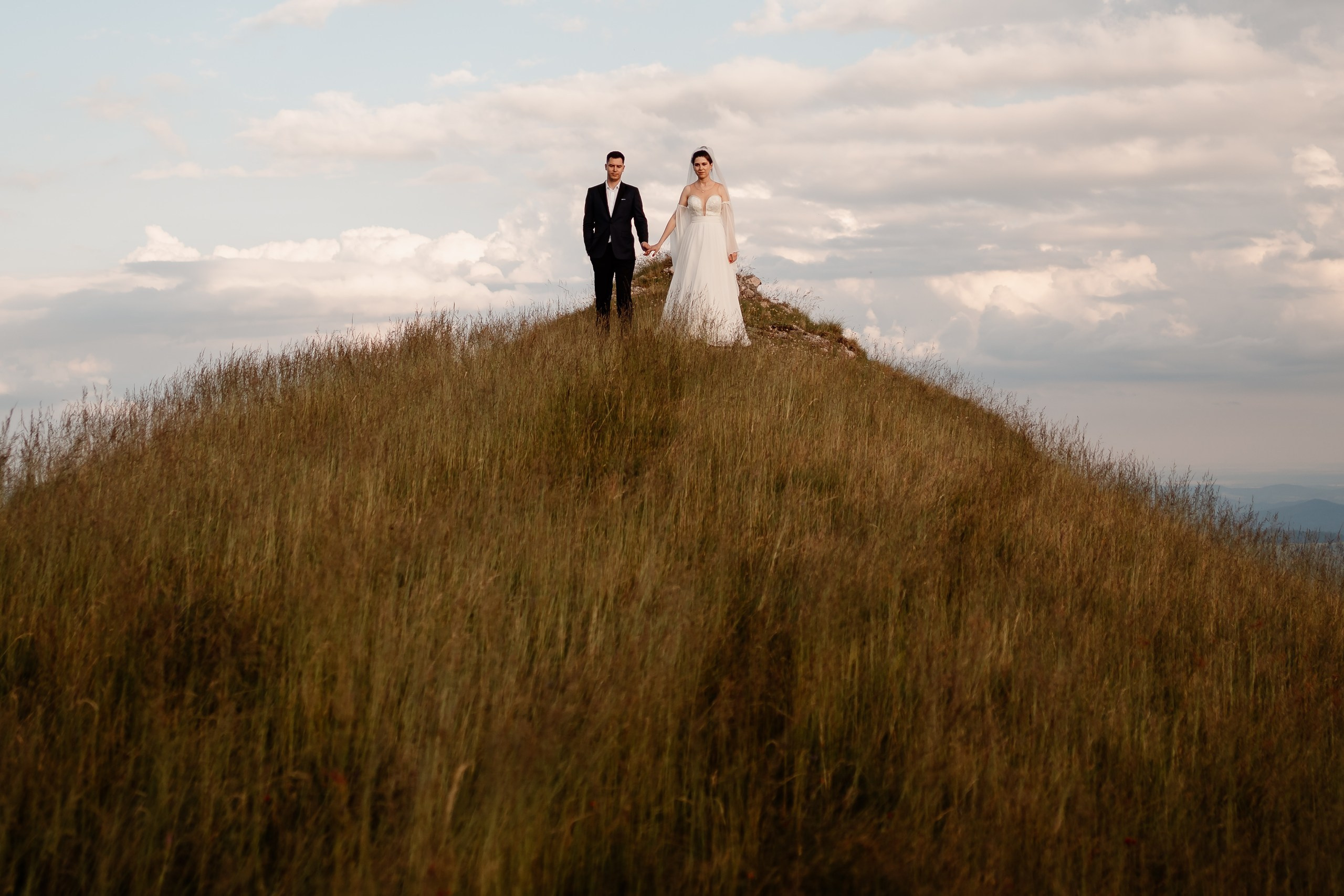 Trash the Dress la Lacul Bolboci  | Mihai Popa Fotograf. Fotograf Nuntă & Botez București - Mihai Popa | Dincolo de oameni, imortalizez emoții!