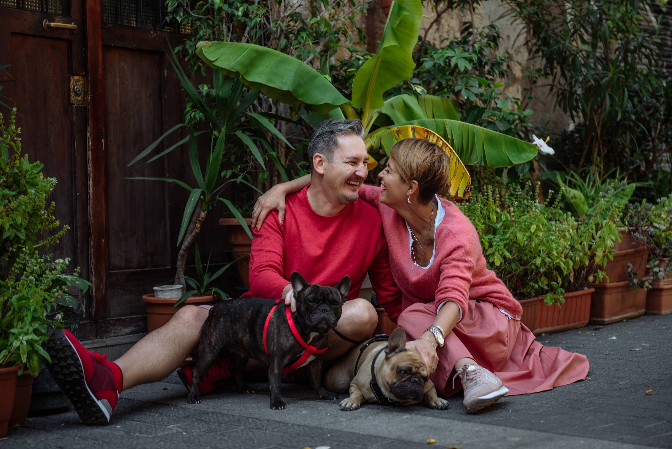 Olga Nail y pequeño Nikó. Professional photography services in Barcelona by Ekaterina Gasanova