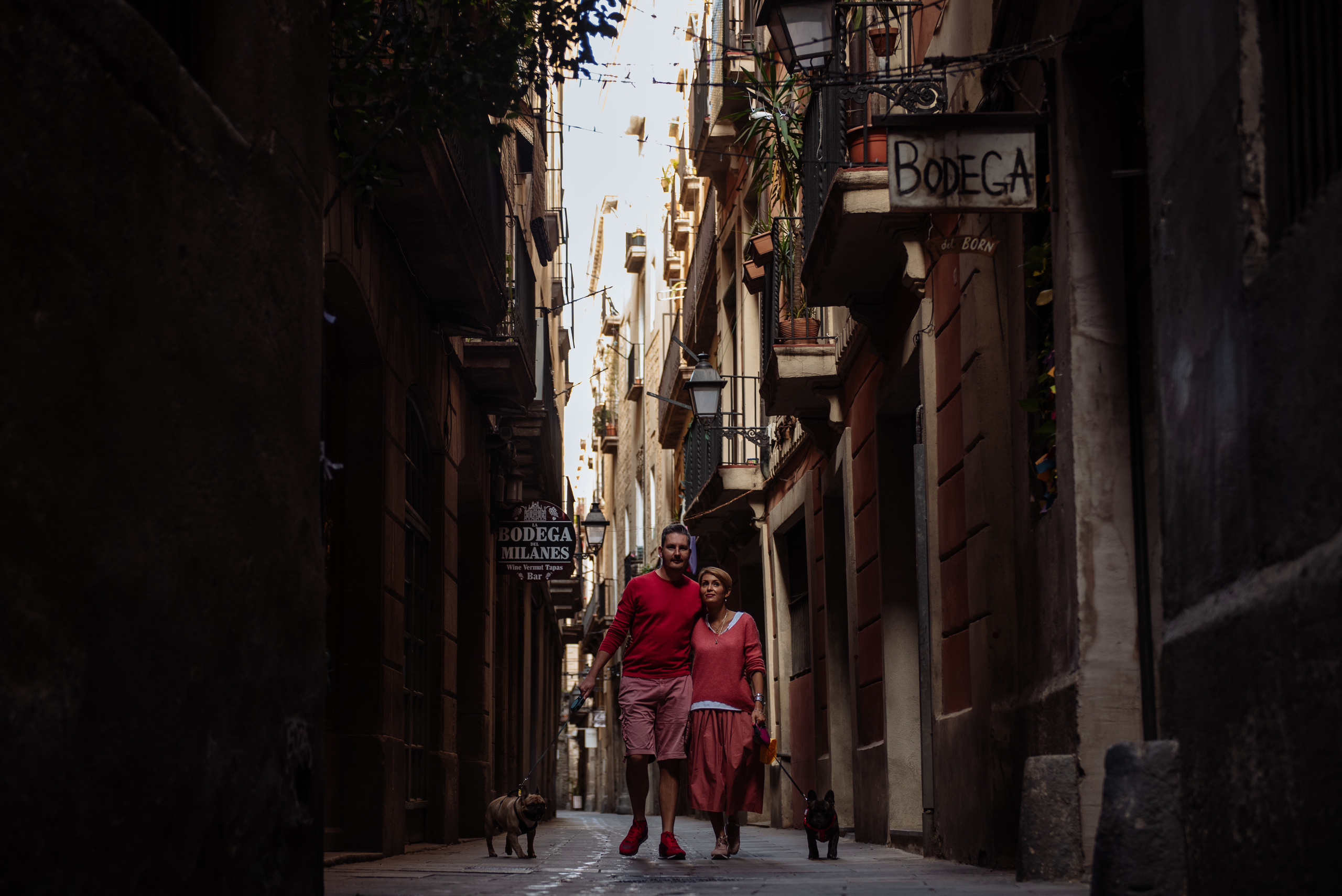 Olga Nail y pequeño Nikó. Professional photography services in Barcelona by Ekaterina Gasanova