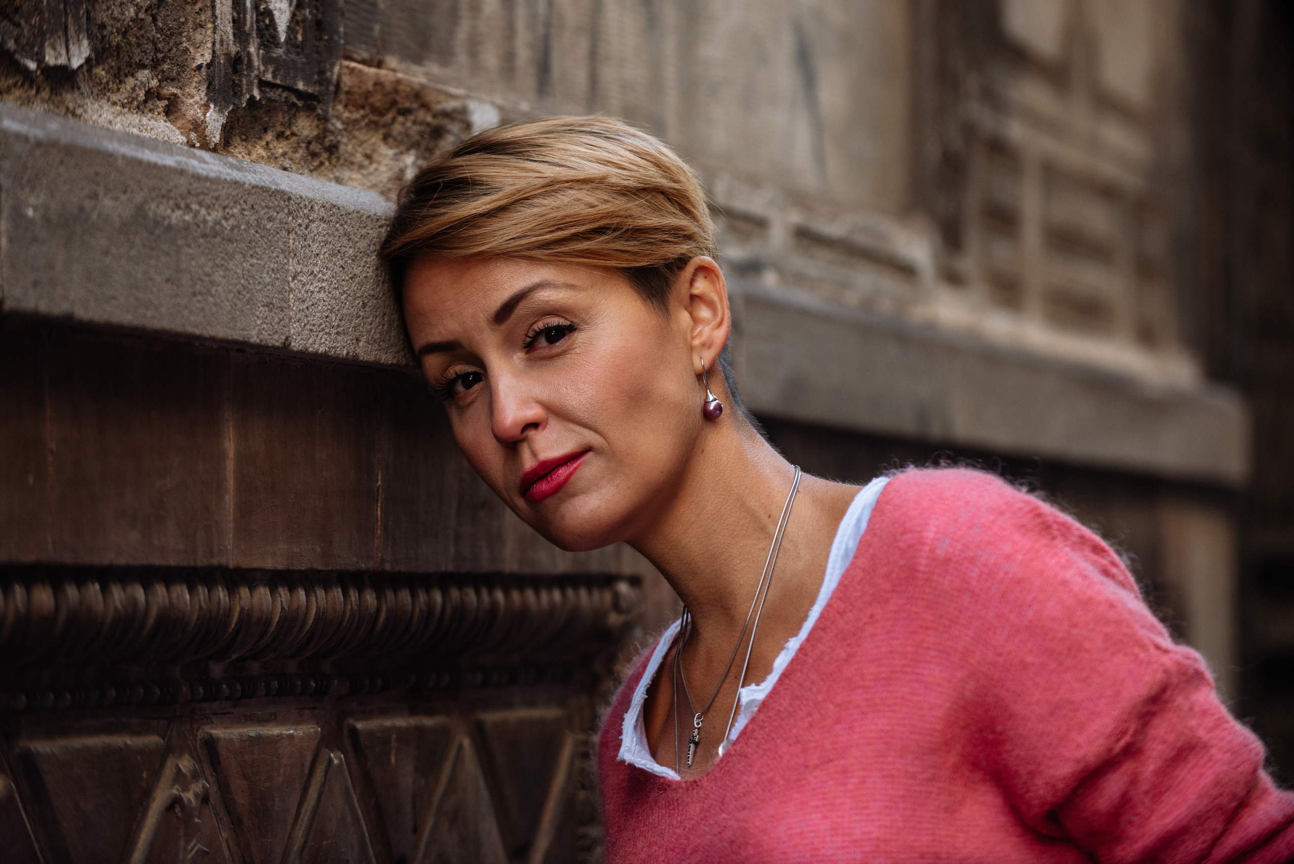 Olga Nail y pequeño Nikó. Professional photography services in Barcelona by Ekaterina Gasanova