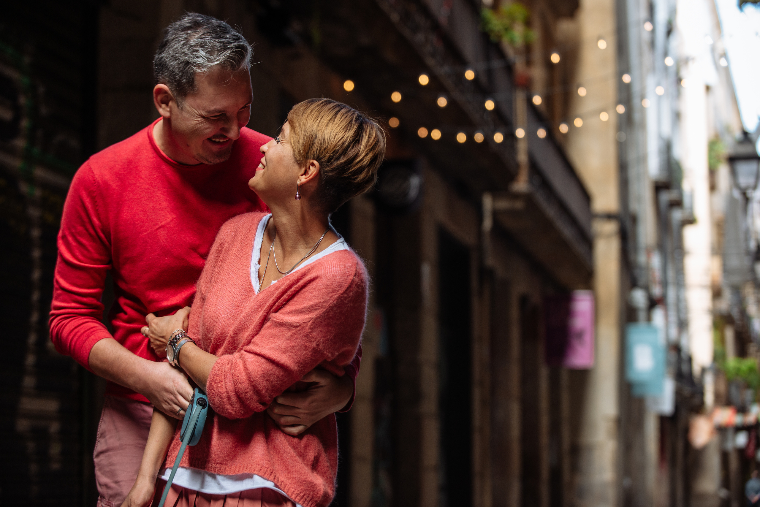 Olga Nail y pequeño Nikó. Professional photography services in Barcelona by Ekaterina Gasanova