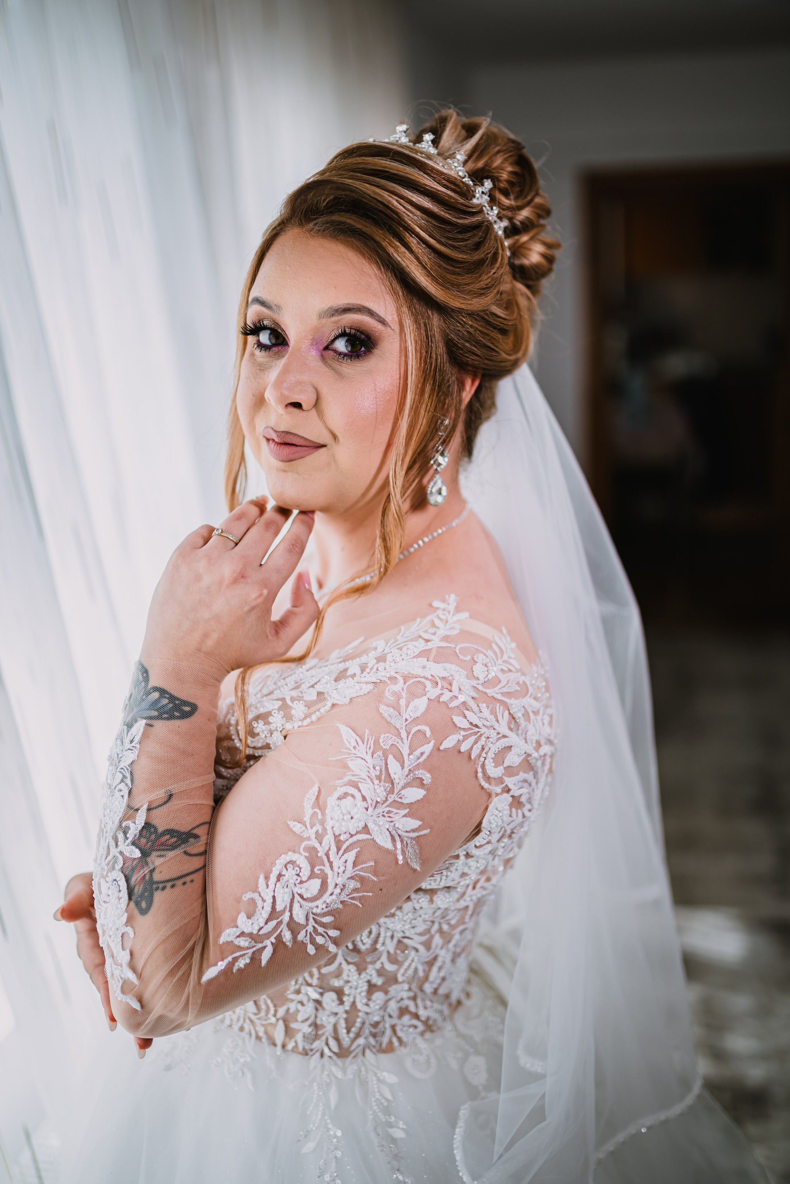 Fotografia de nuntă. Andrei Voicu Fotograf. Povești nescrise, surprinse atent