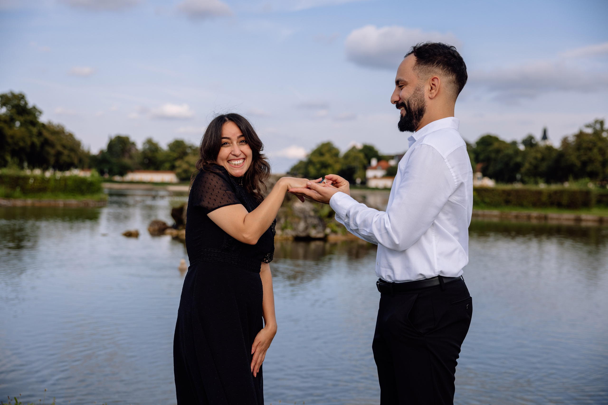 Antrag am Schloss Nymphenburg. Hochzeitsfotograf München Taufe Familienfotograf Tanja Mauke