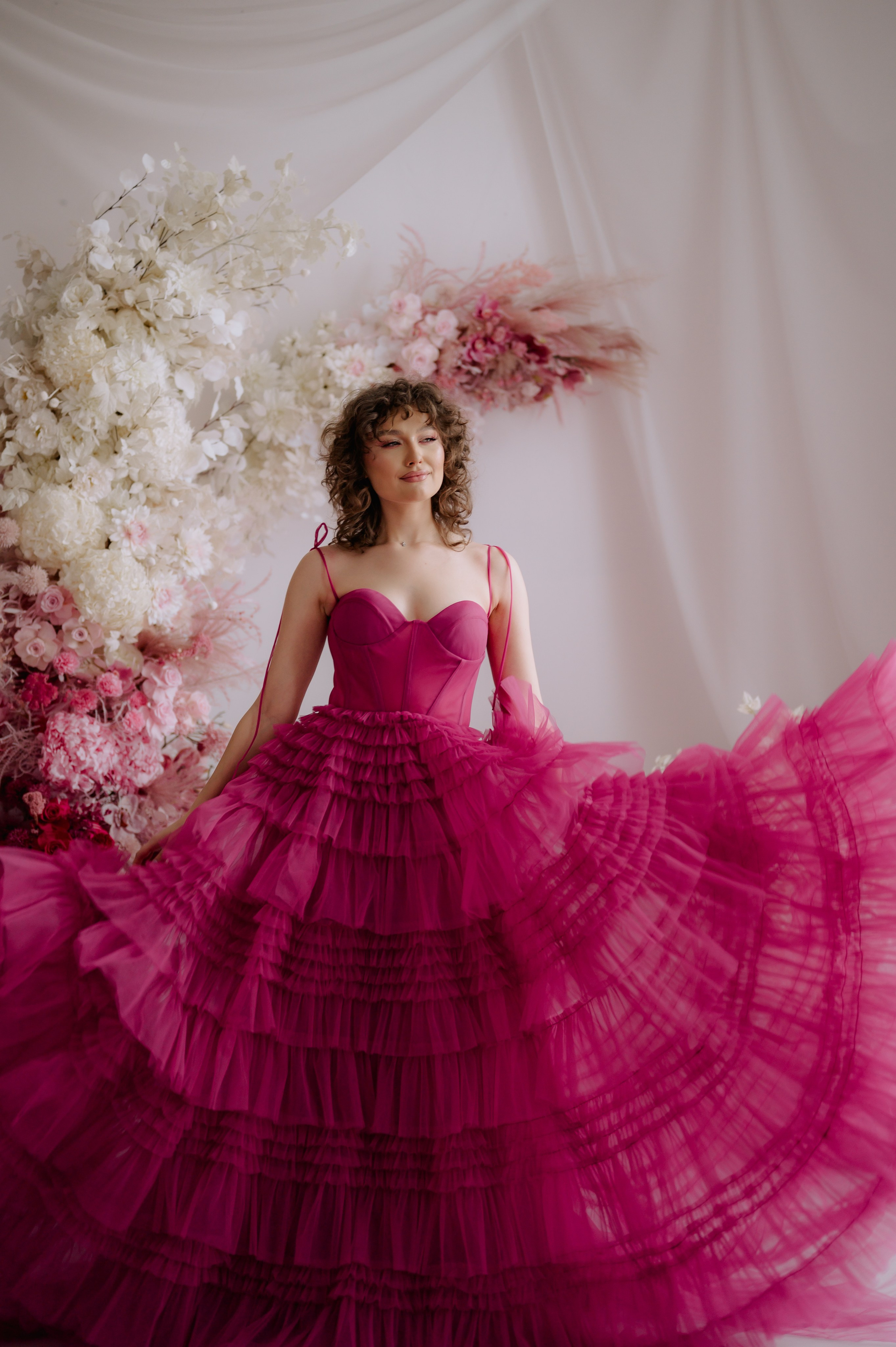 Fotografii in studio. Proud Vision Weddings | Wedding Photography & Film — Servicii profesionale Foto Video Nunta Iasi