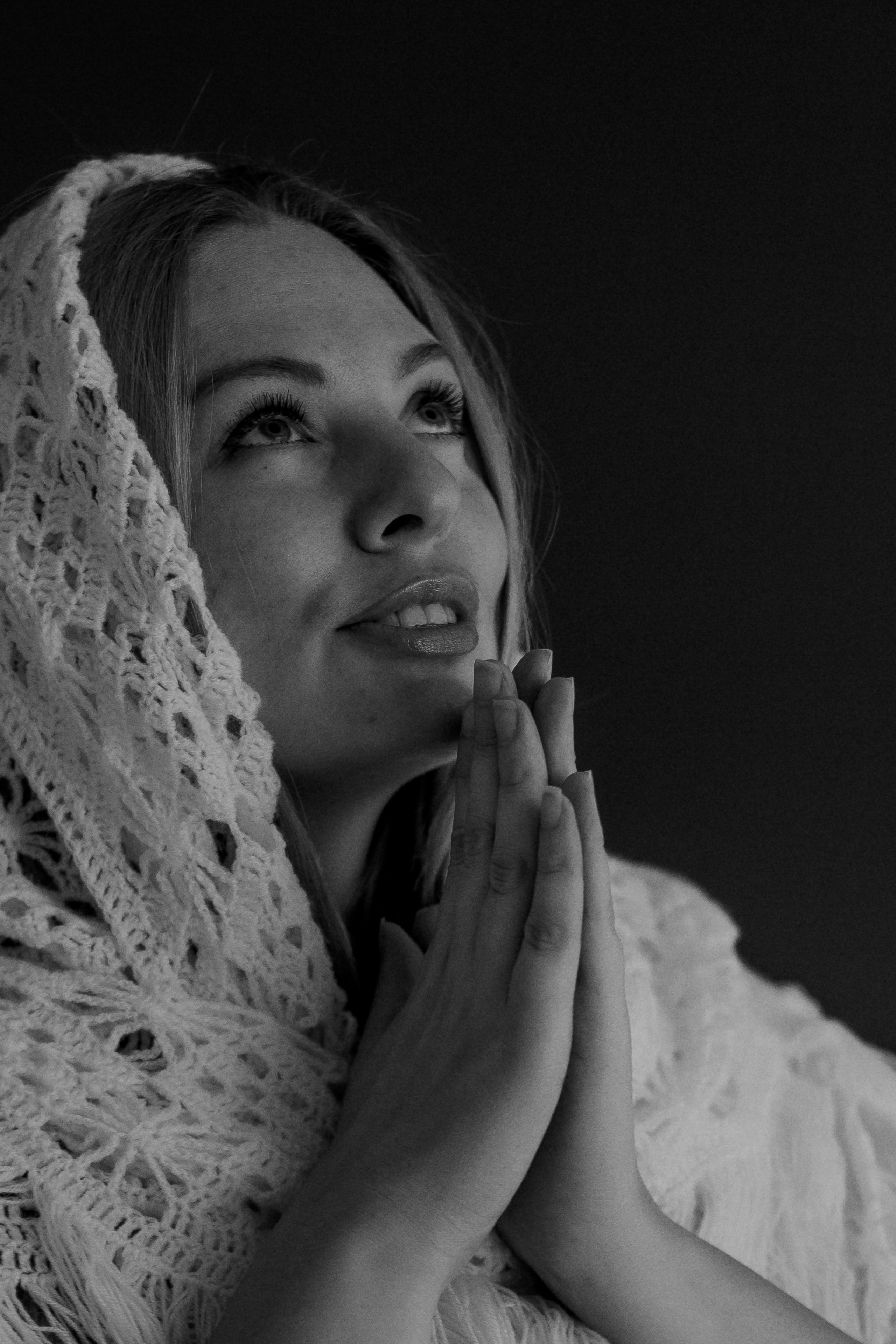 A black and white story. Iryna Zhyvora | Photographer | Stockholm