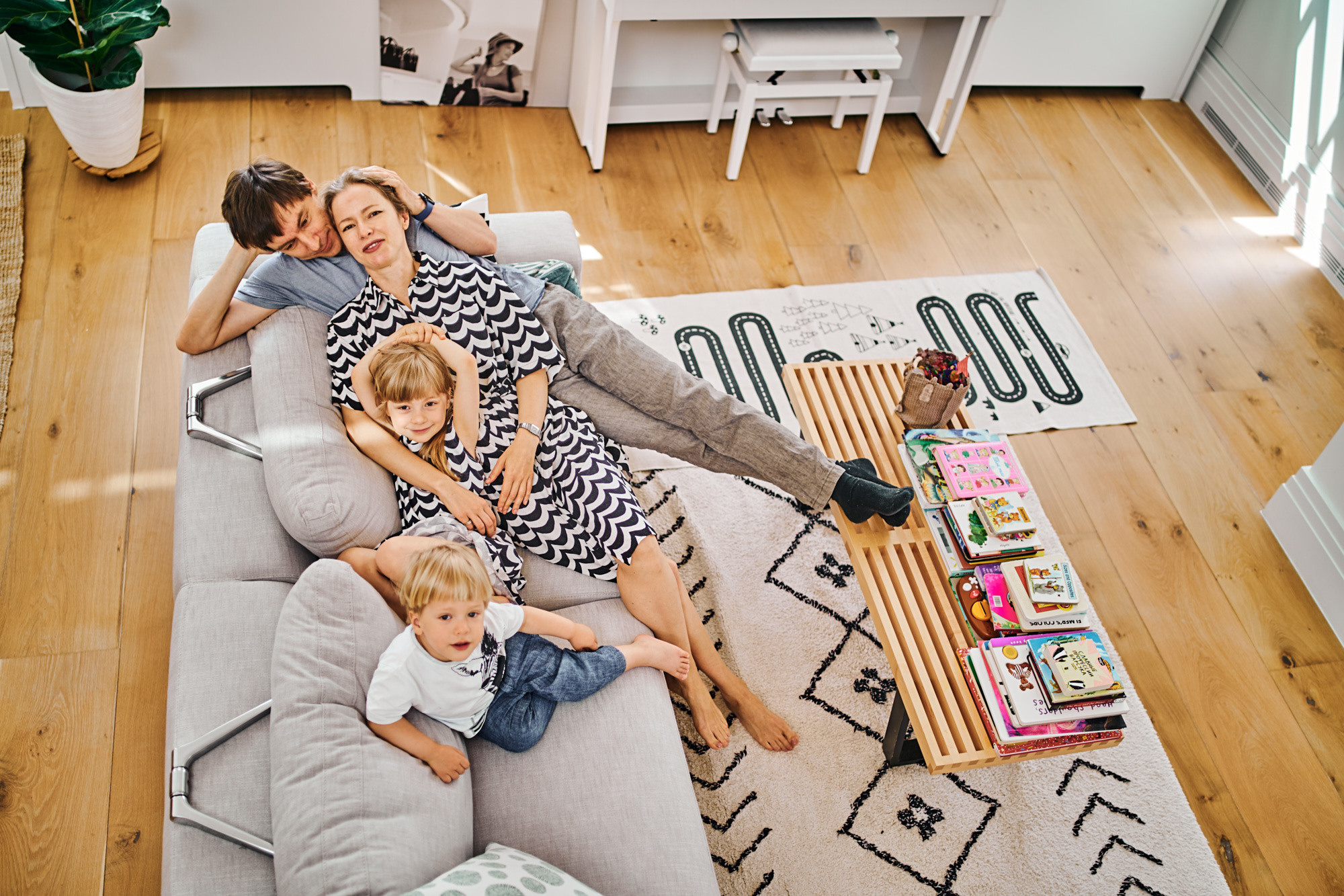 LOCKDOWN BIRTHDAY. Professional garden design and photography services in London