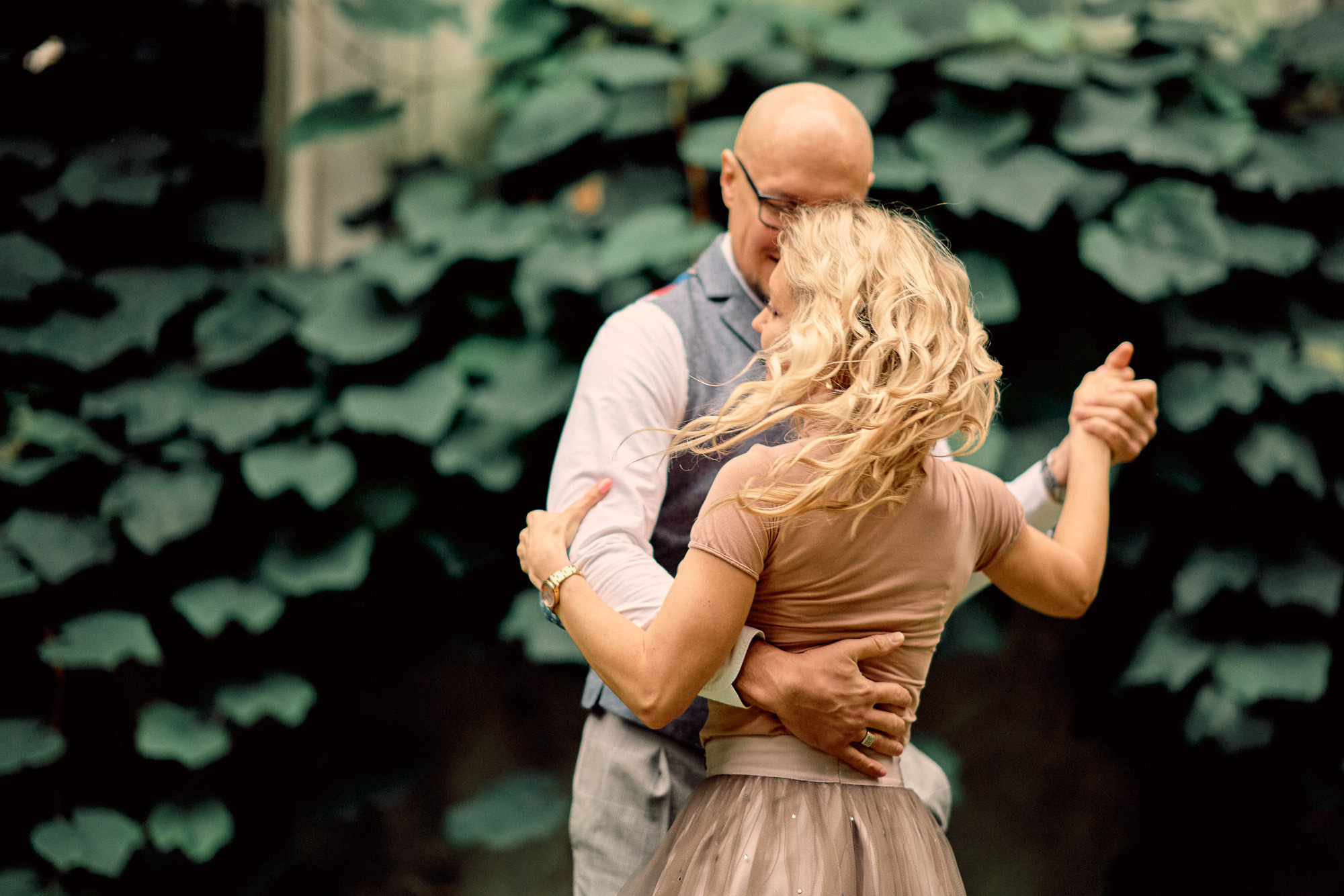 LOVE STORY LONDON. Professionelle Gartenplanung und Fotografiedienstleistungen in London