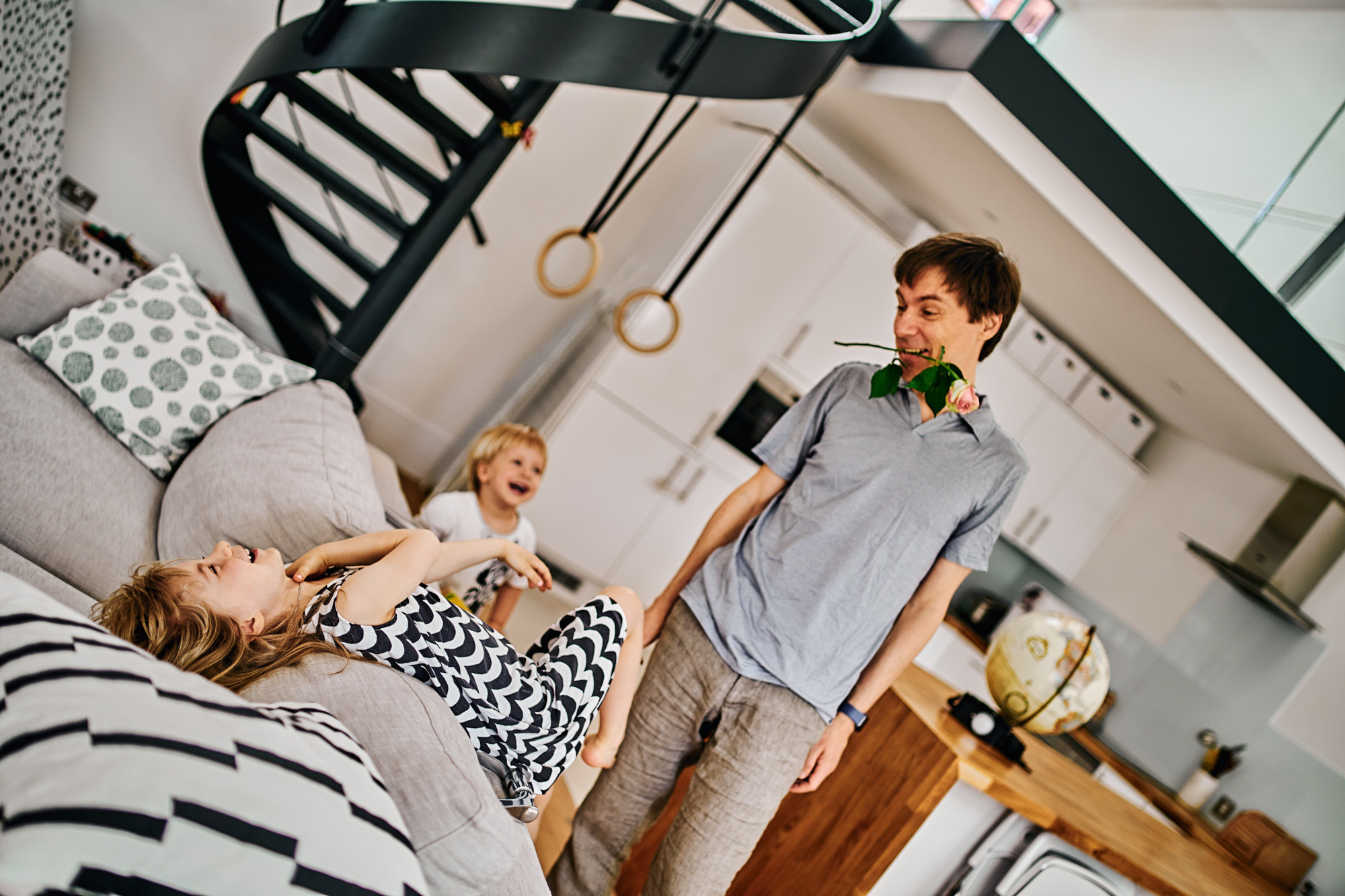 LOCKDOWN BIRTHDAY. Professional garden design and photography services in London