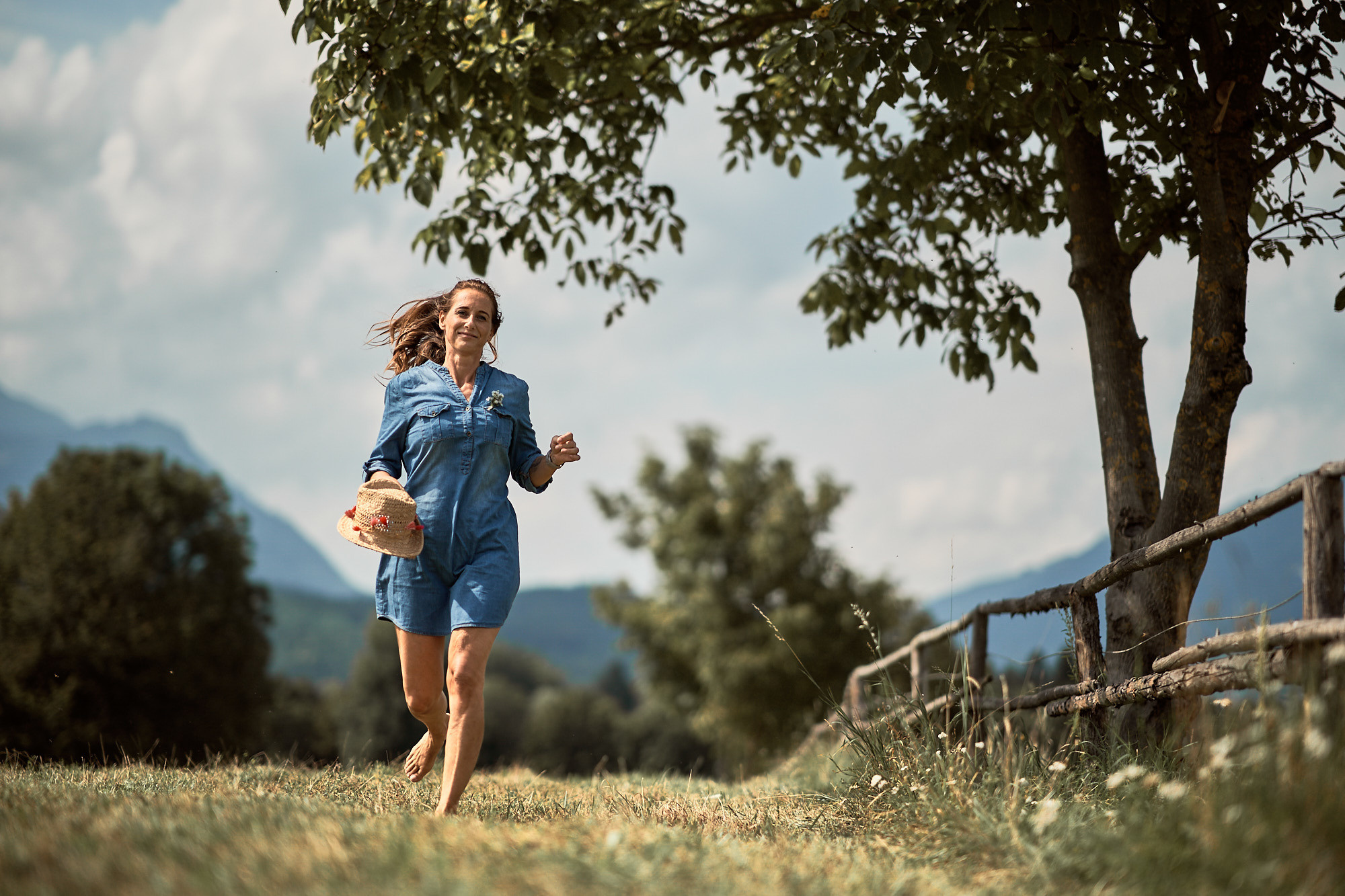 FRIENDS WILL BE FRIENDS. Professional garden design and photography services in London