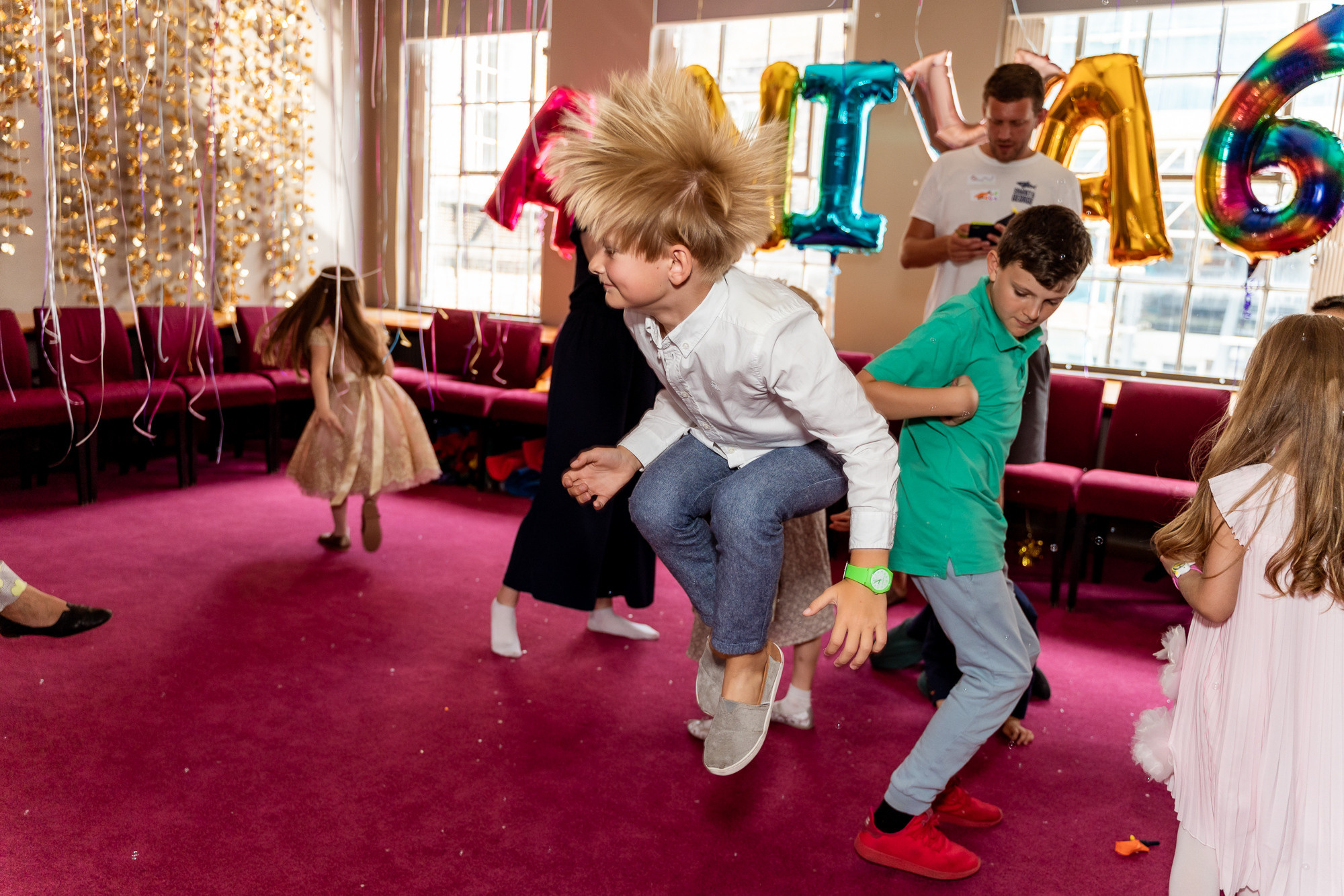 Детский день рождения. Professional garden design and photography services in London