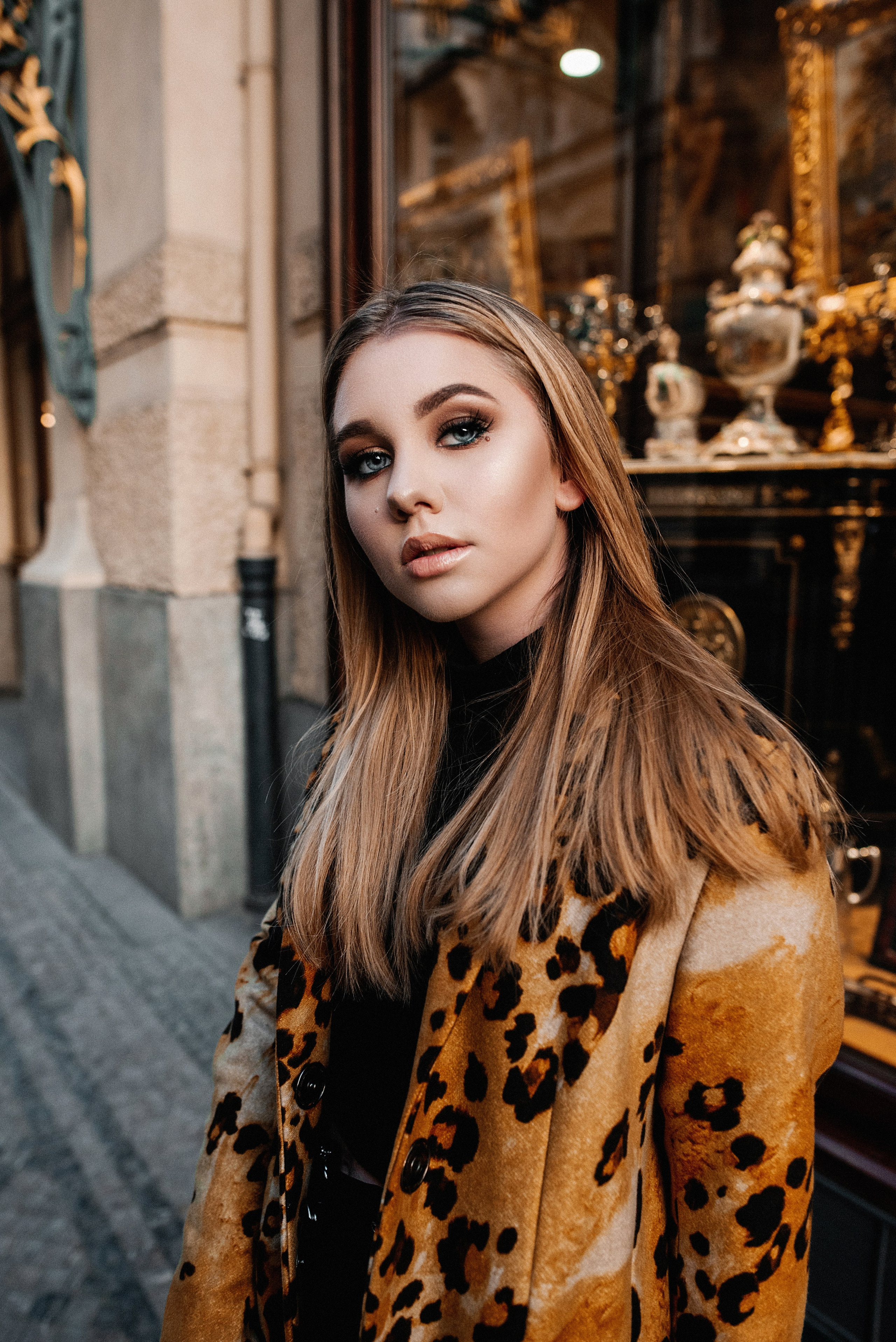 Katrin. ANNA-MARIA PHOTO CONTENT CREATOR — фотограф, естет, художник і візуальний експерт Instagram у Празі